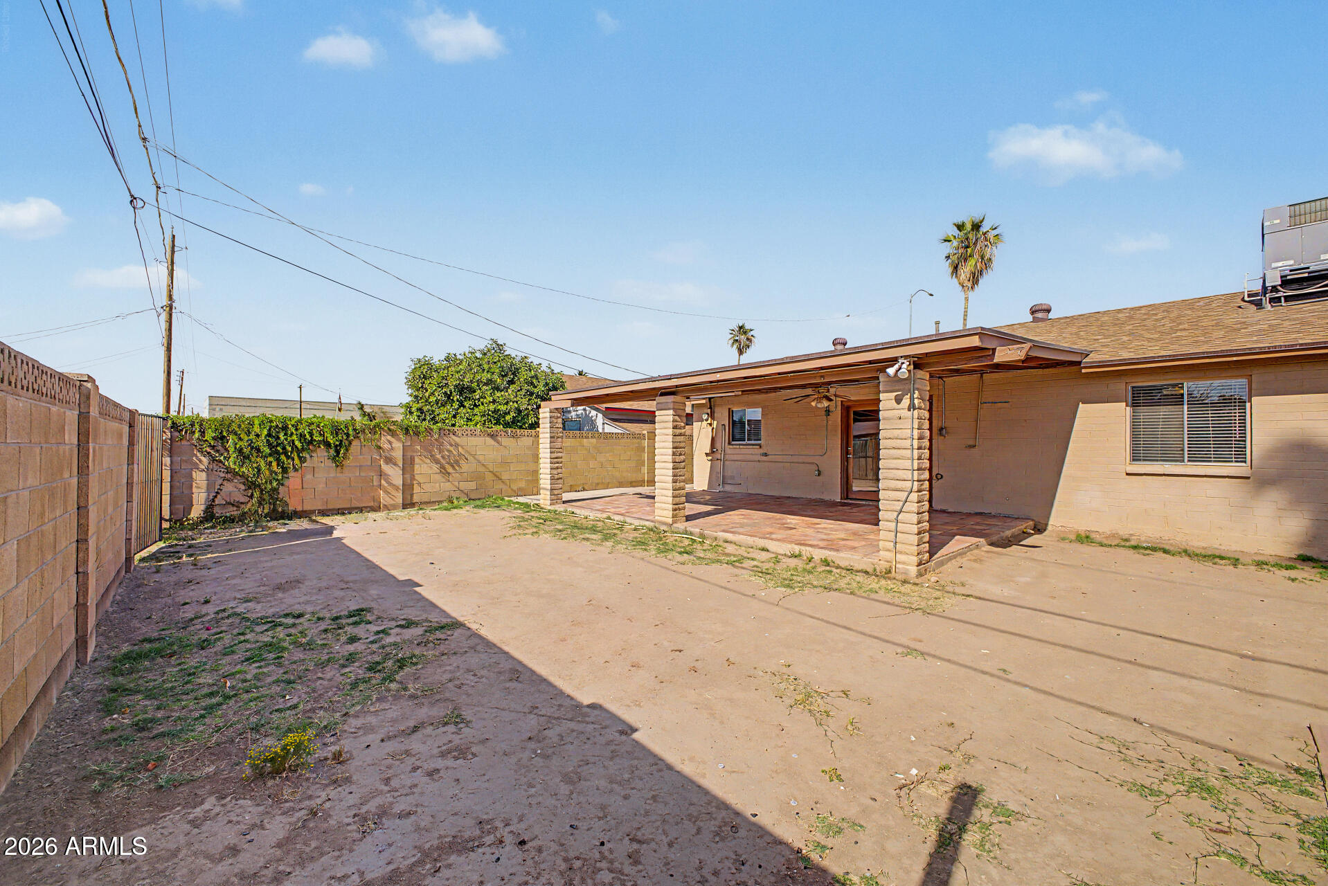 452 S JOHNSON