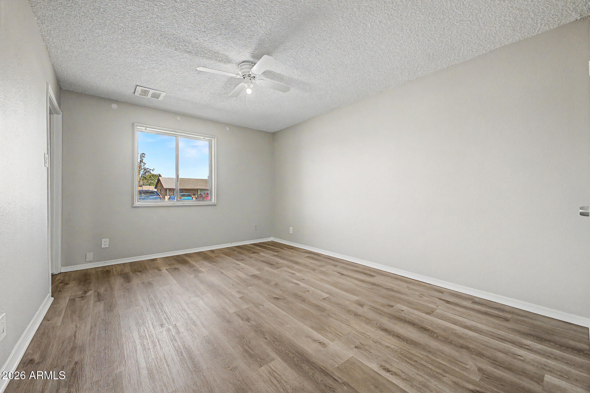 452 S JOHNSON