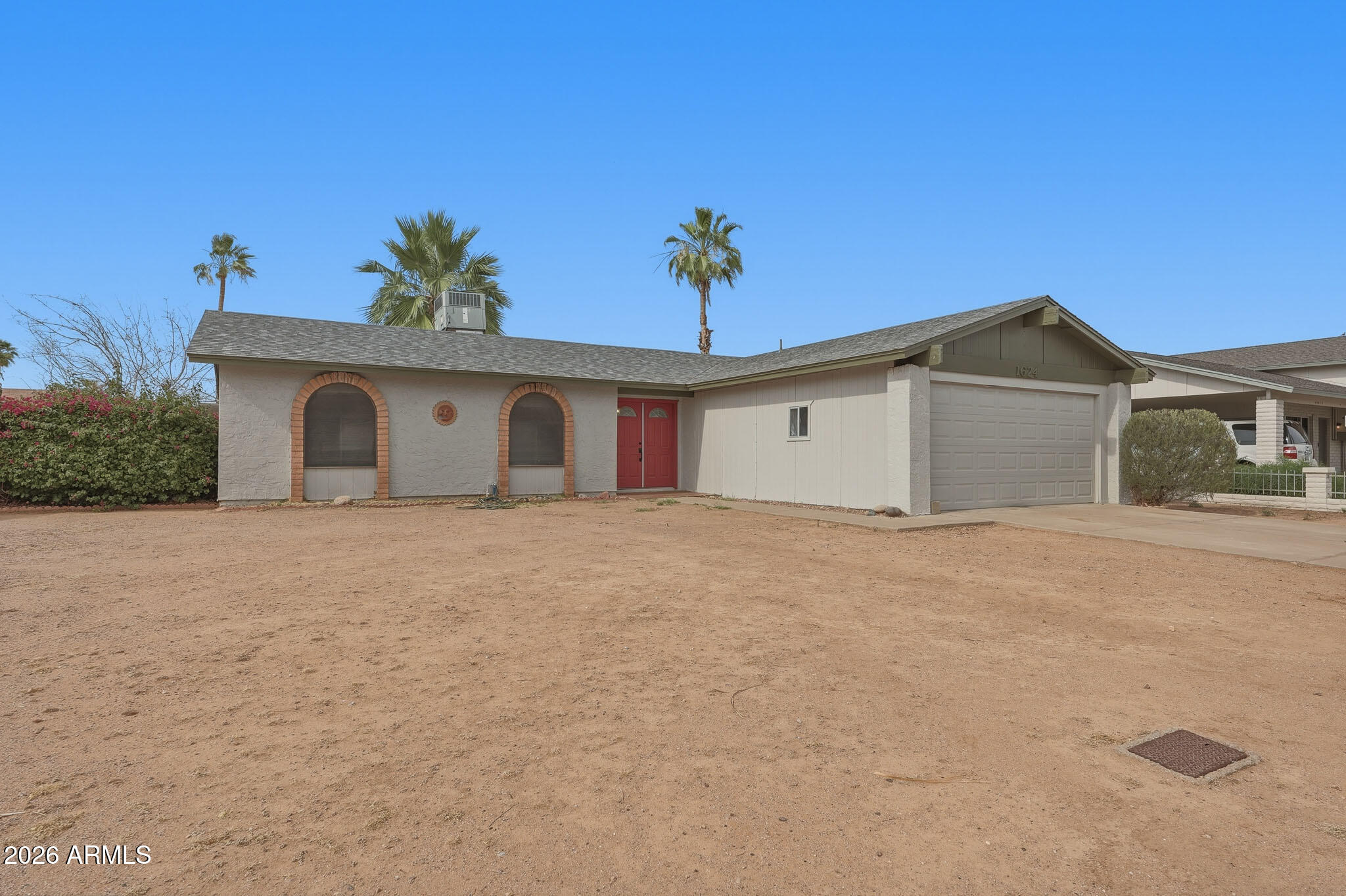 1624 W PERALTA Avenue