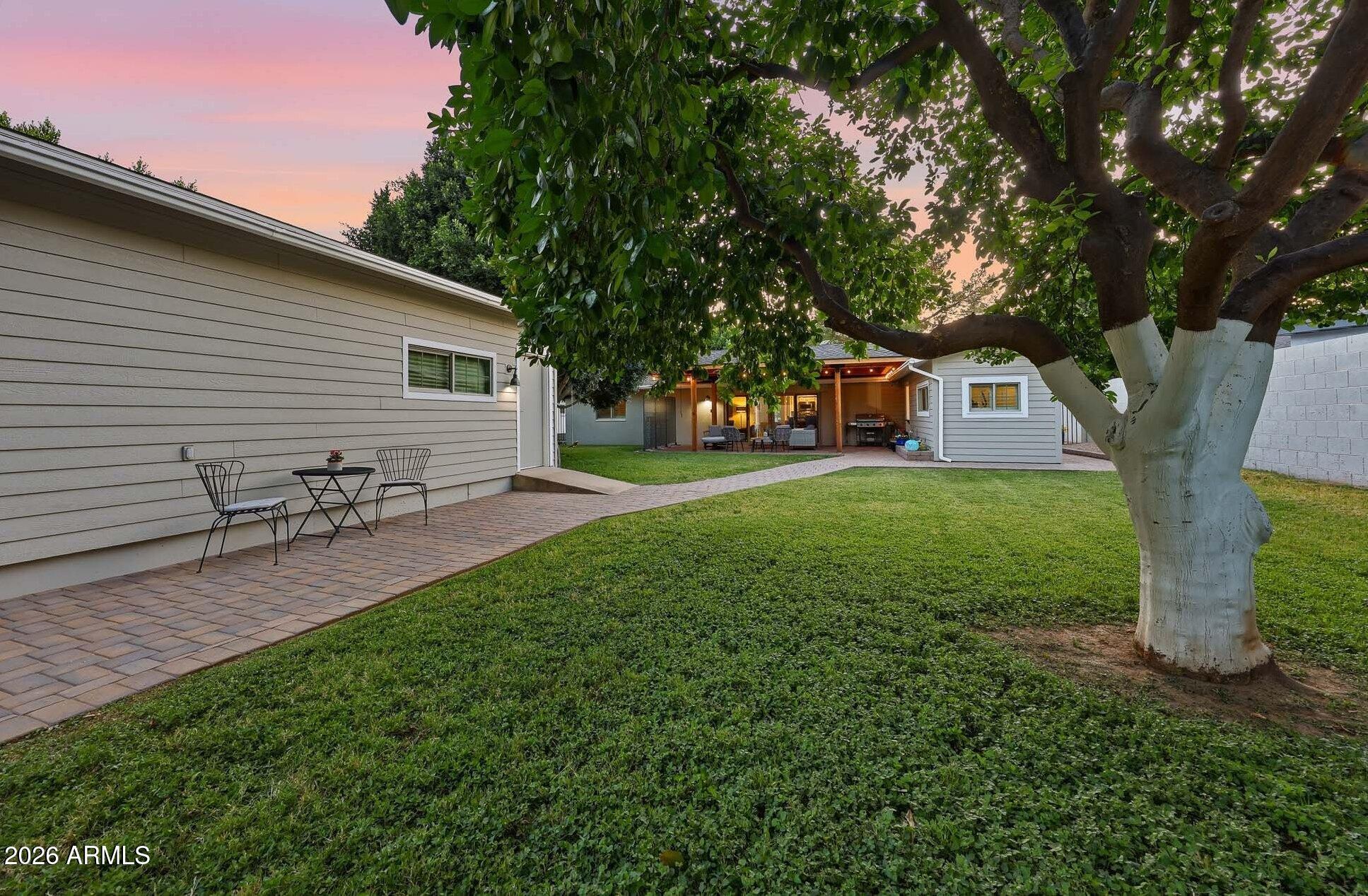 4523 N 35th Place