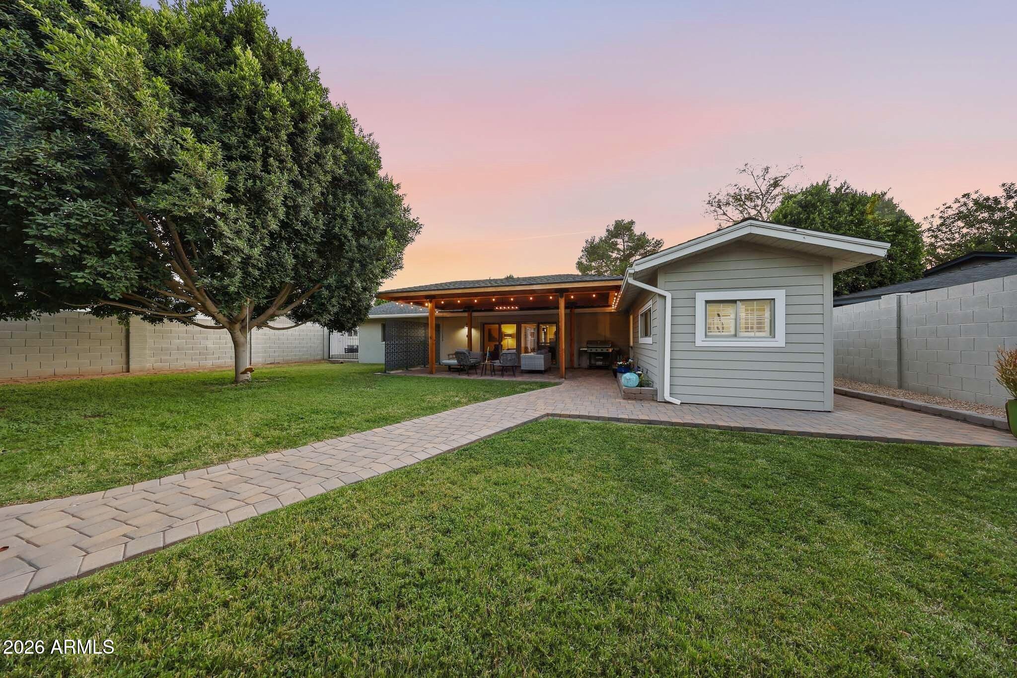 4523 N 35th Place