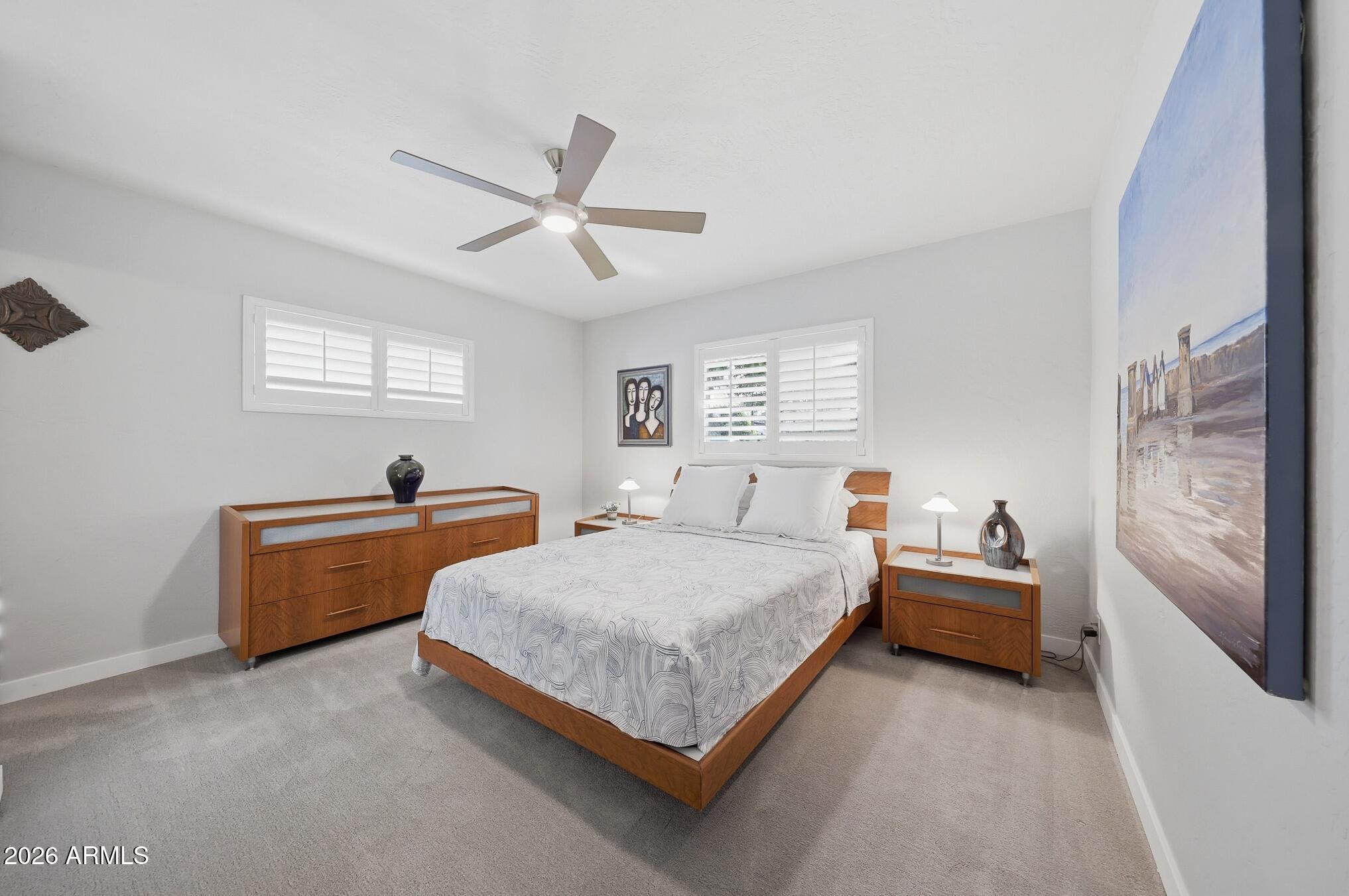 4523 N 35th Place