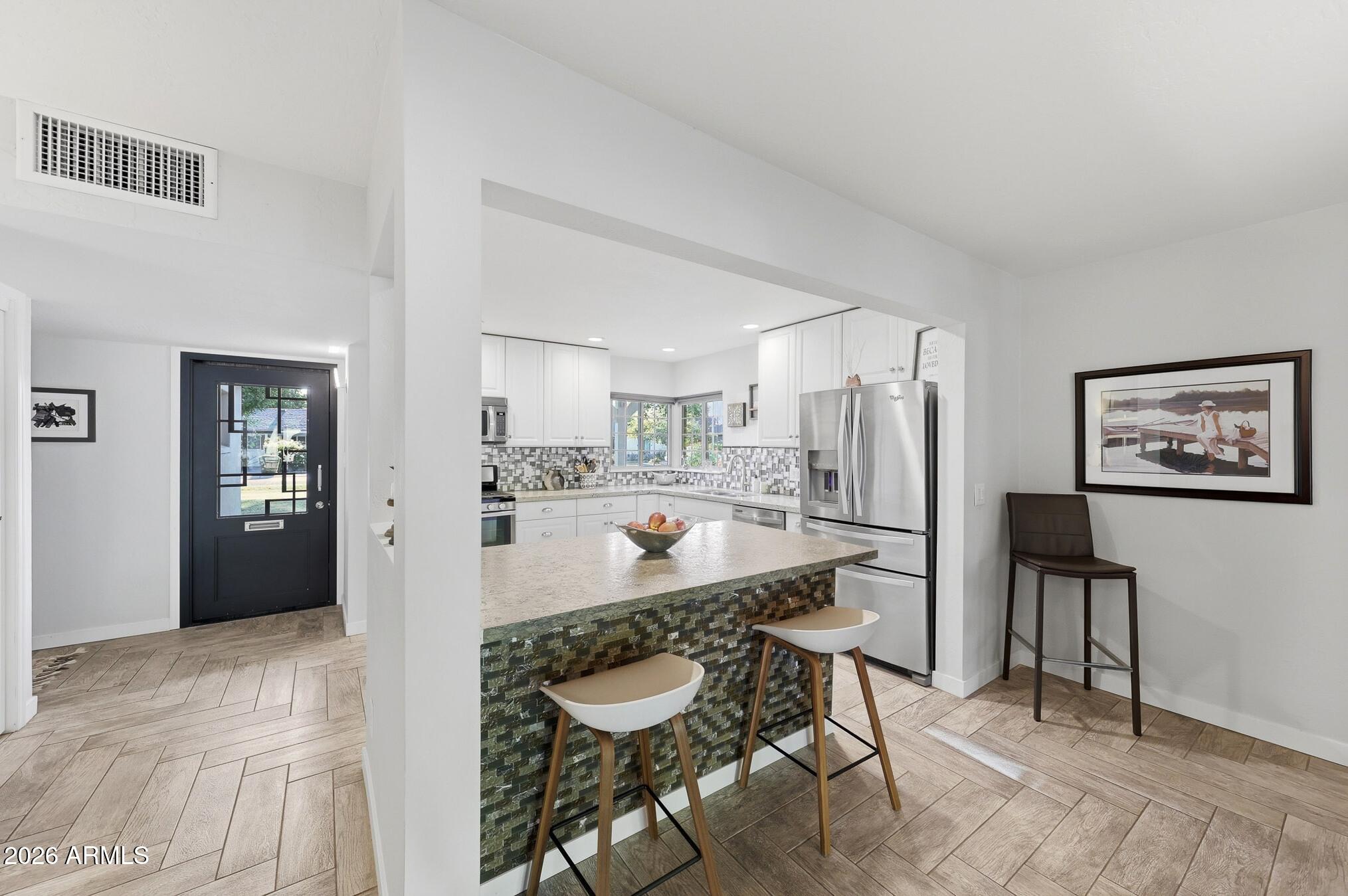 4523 N 35th Place
