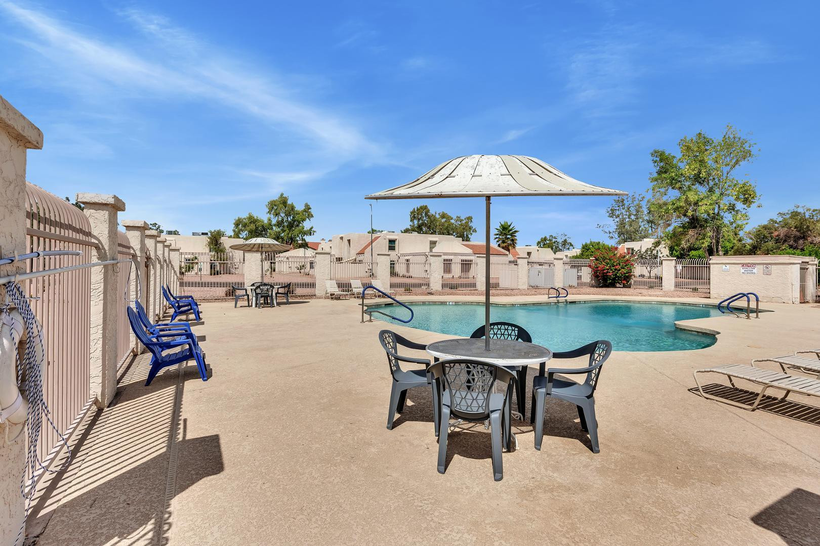 1342 W Emerald Avenue Unit 352