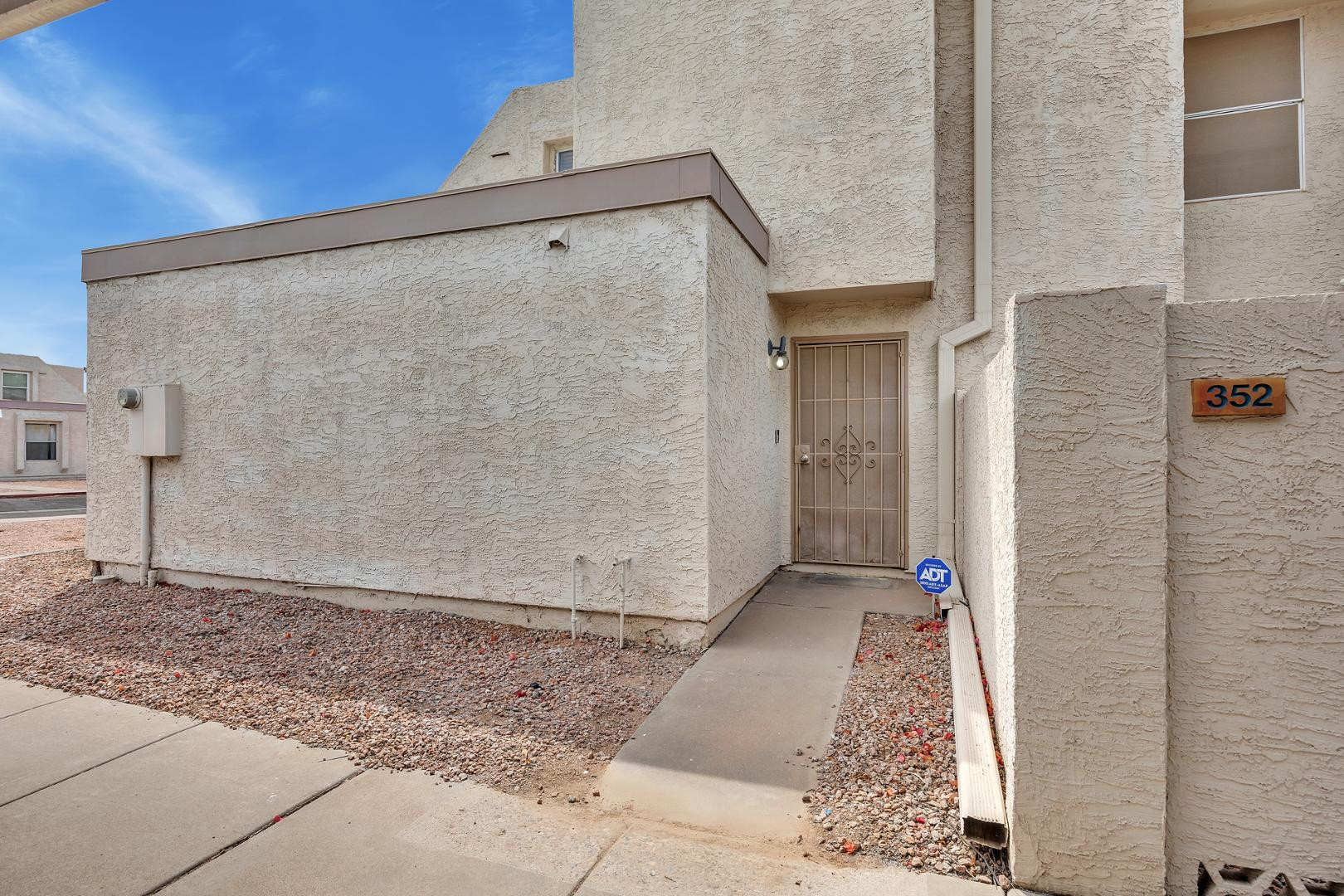 1342 W Emerald Avenue Unit 352