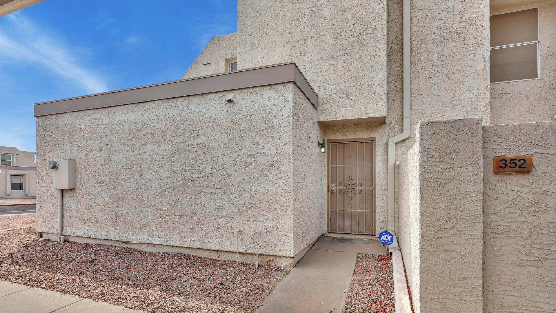 1342 W Emerald Avenue Unit 352