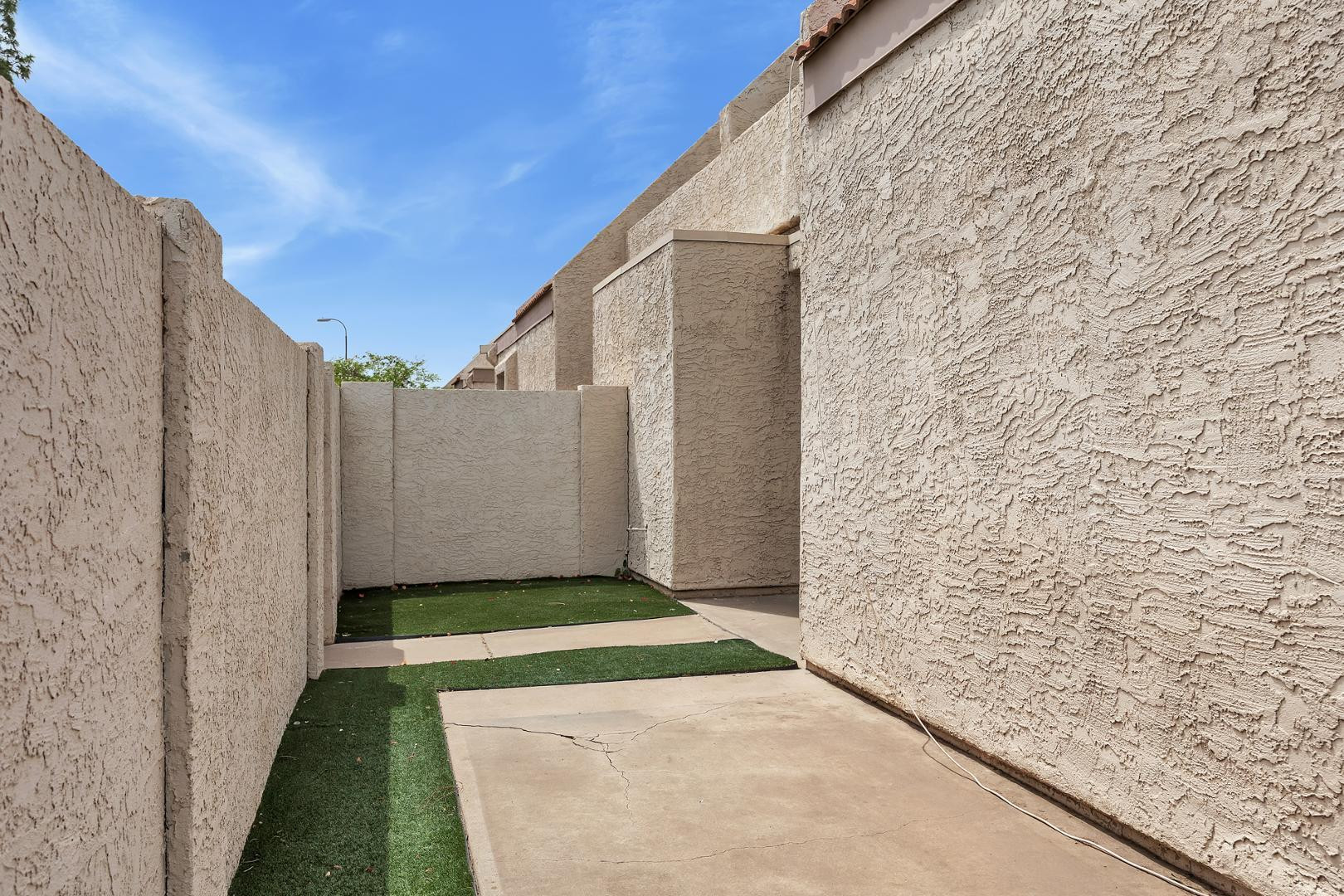 1342 W Emerald Avenue Unit 352