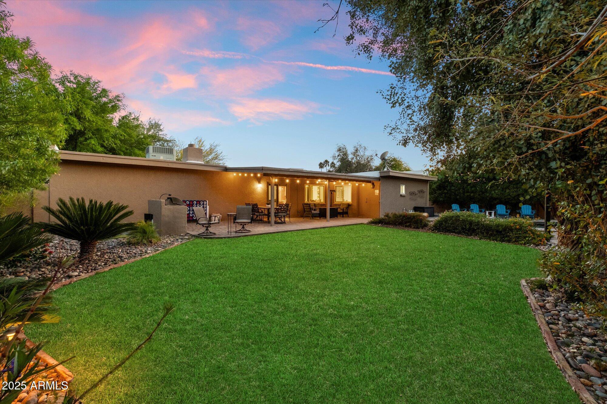 5334 E EVERETT Drive