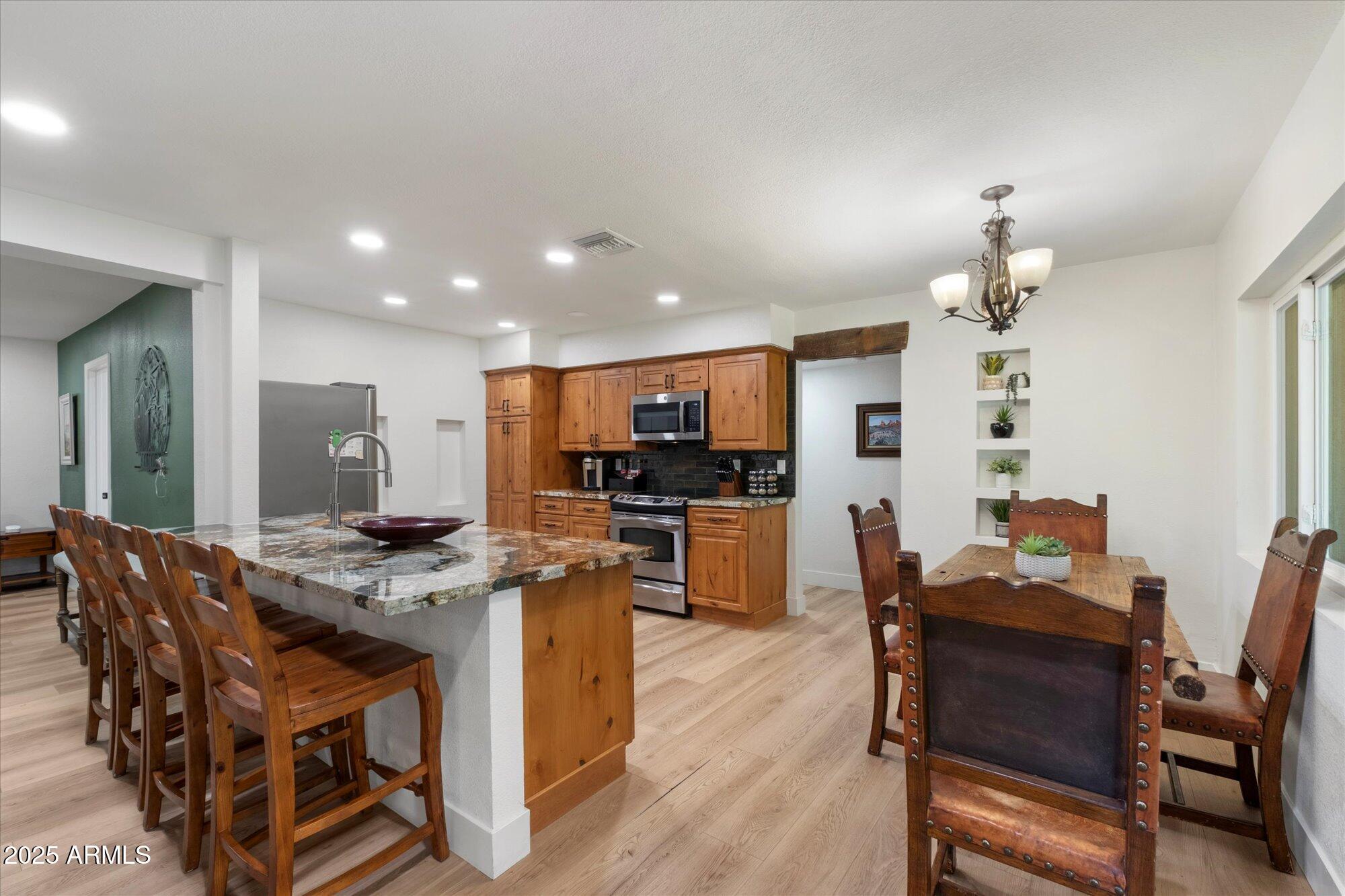 5334 E EVERETT Drive