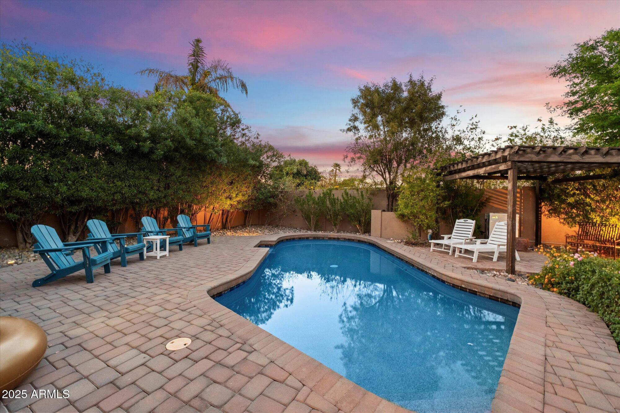 5334 E EVERETT Drive