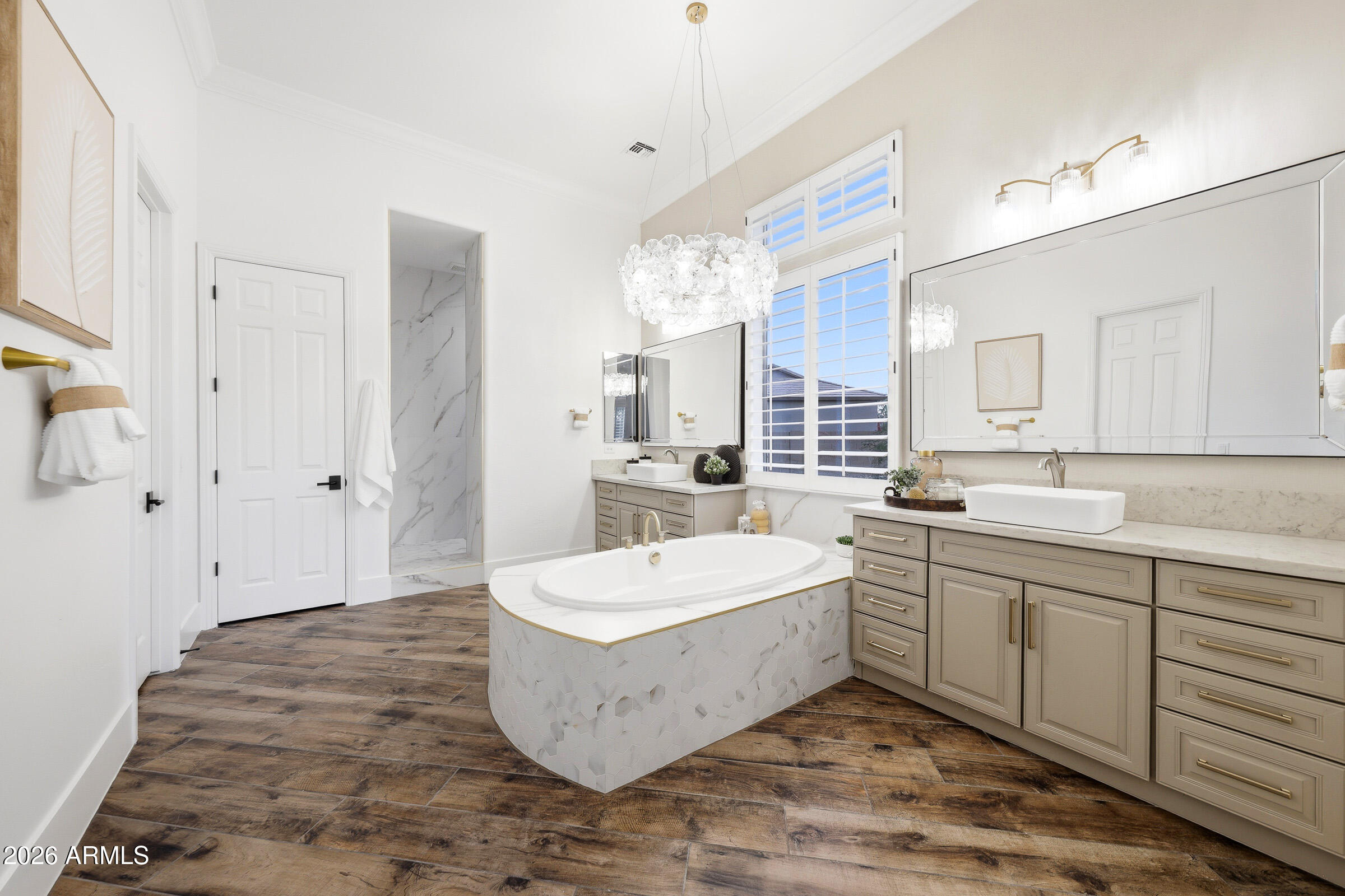 4950 W LARIAT Lane
