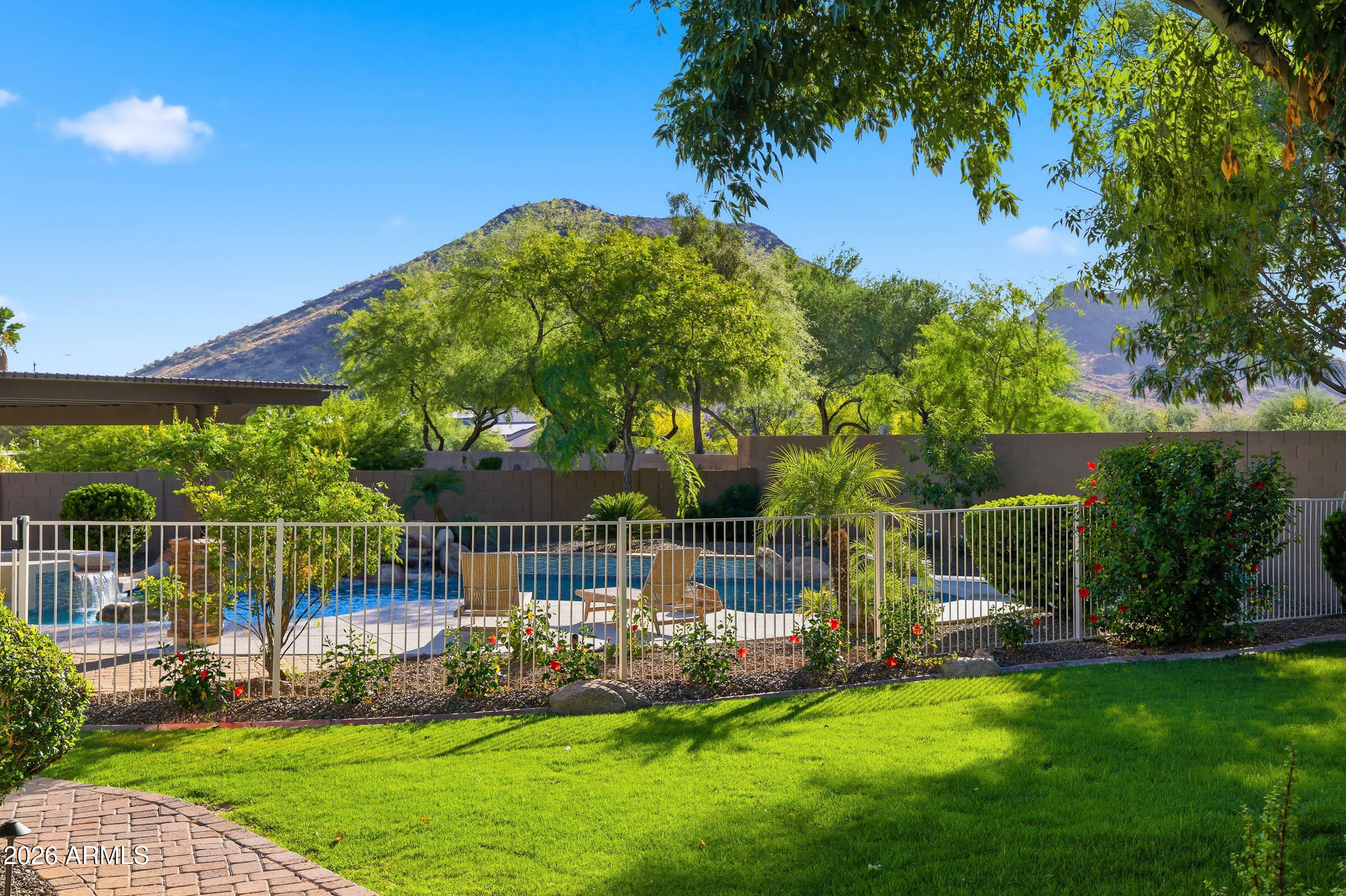 4950 W LARIAT Lane