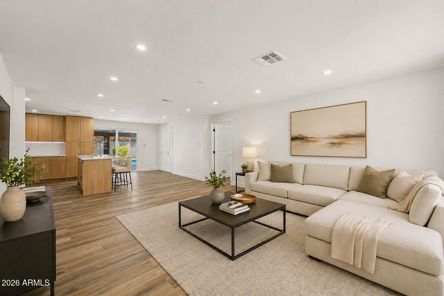 3908 E CAPITAN DREYFUS Avenue