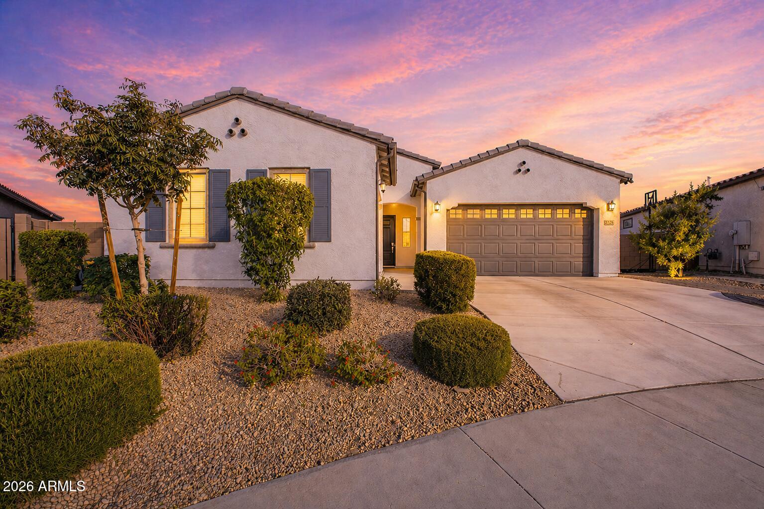 9721 S 38TH Lane