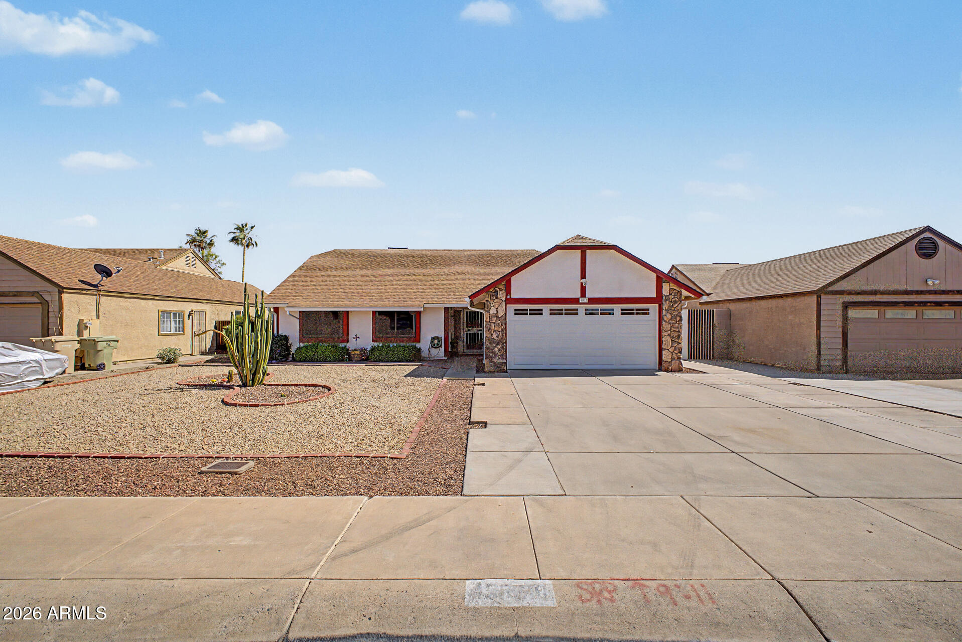5539 W GARDEN Drive