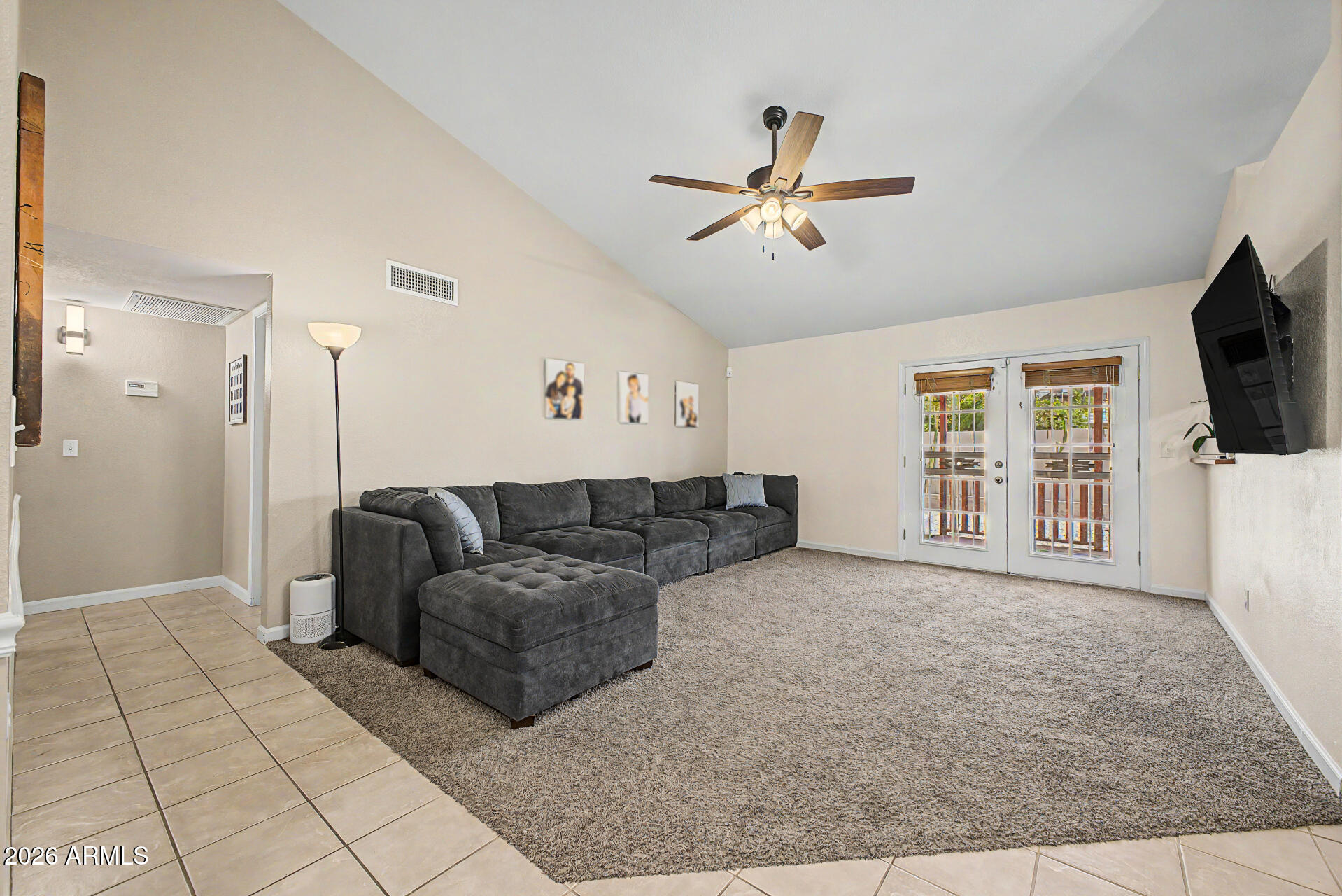 5539 W GARDEN Drive