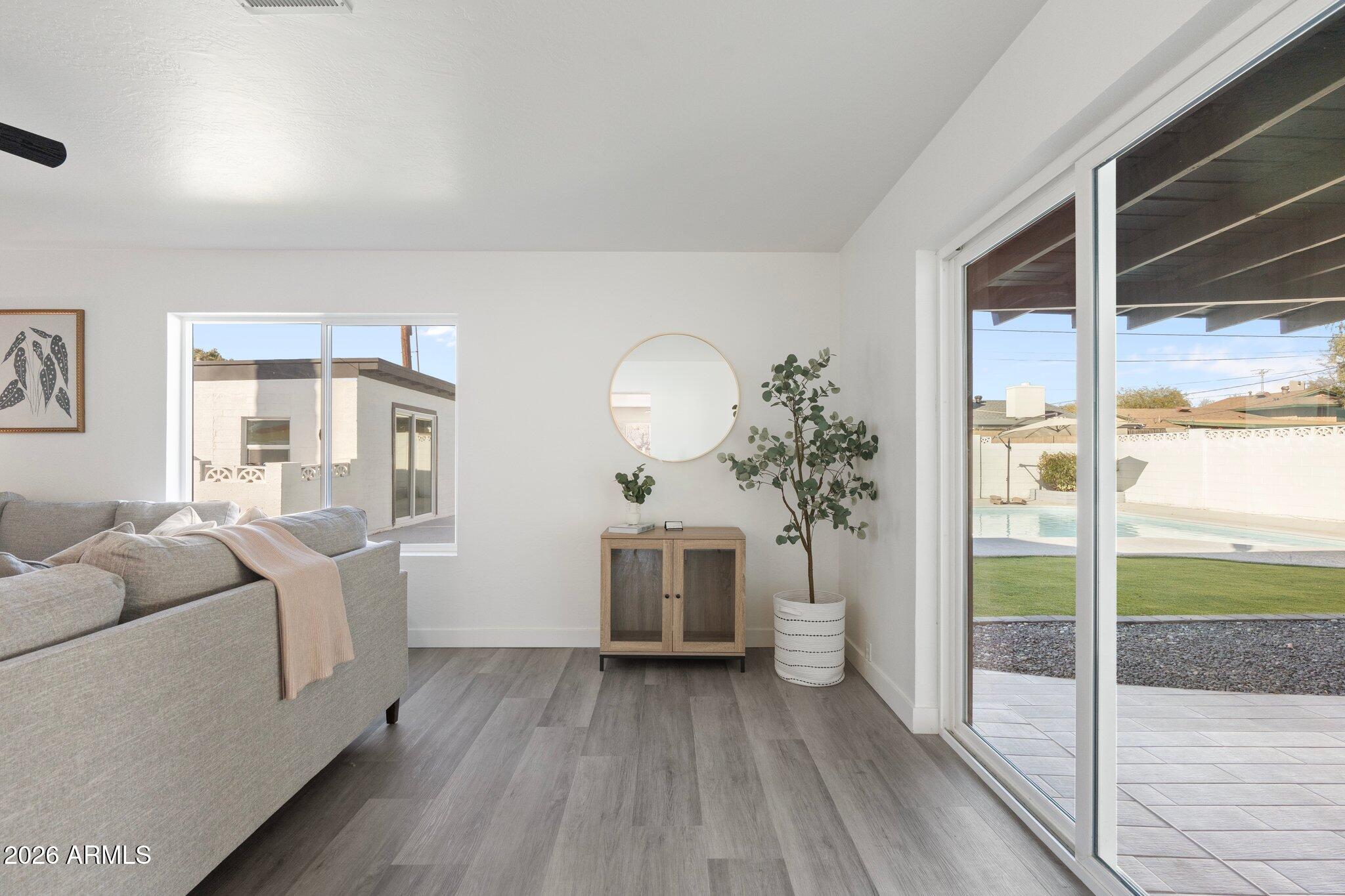 316 E EL CAMINO Drive