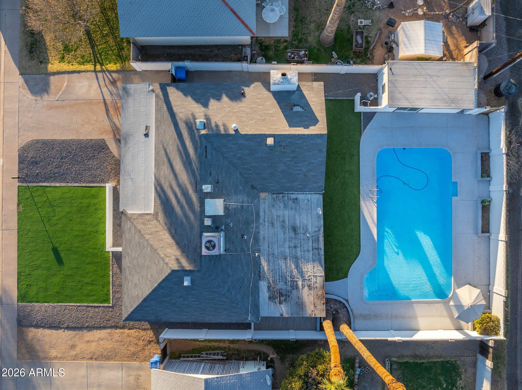316 E EL CAMINO Drive