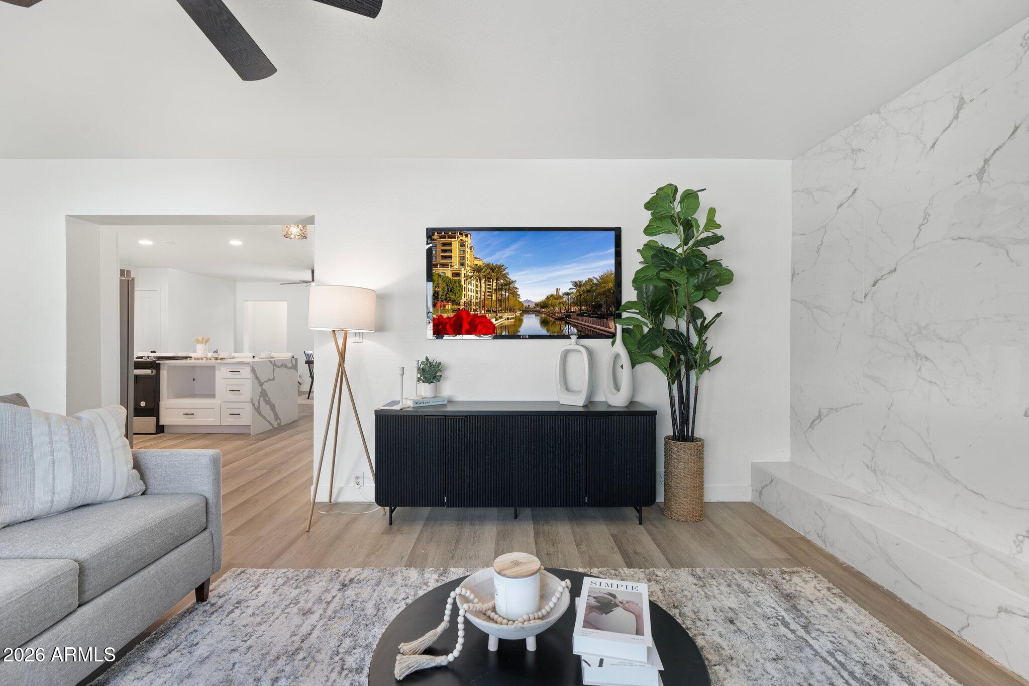316 E EL CAMINO Drive