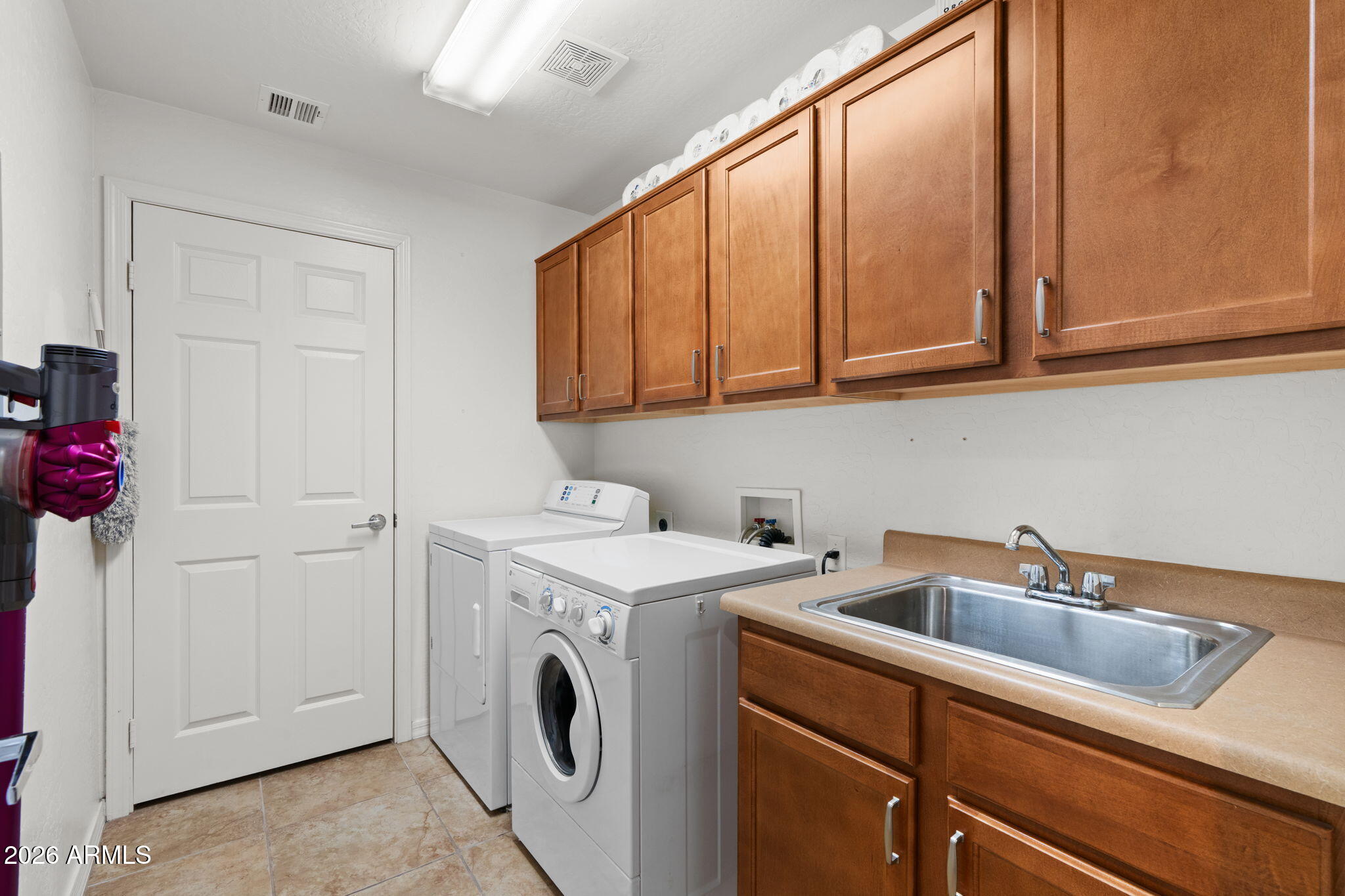 20121 N 76TH Street 2058