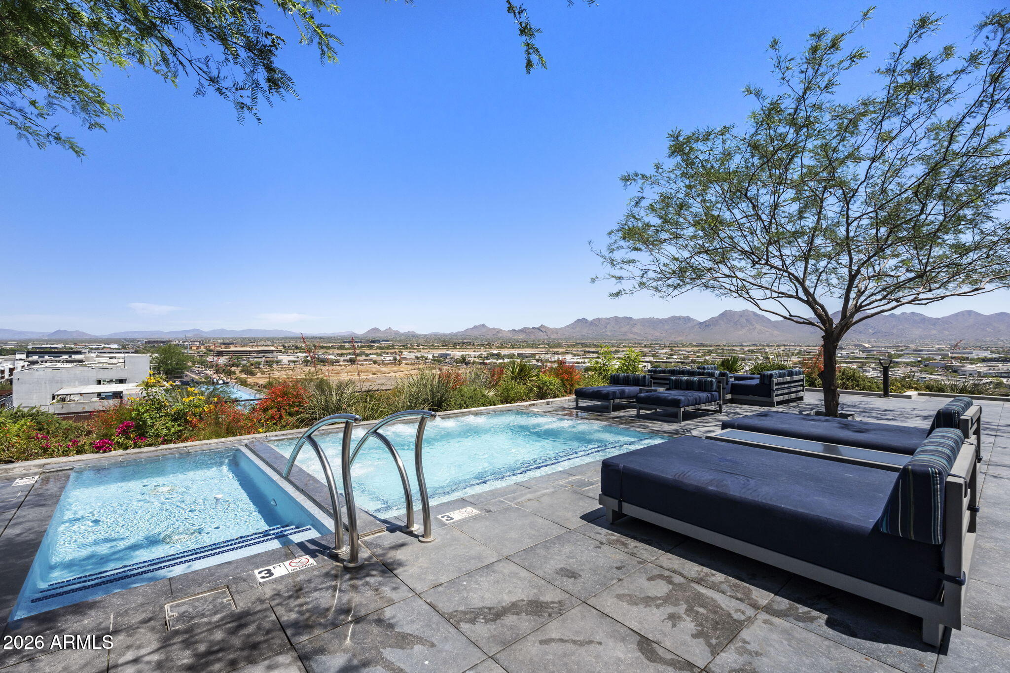 7180 E KIERLAND Boulevard 310