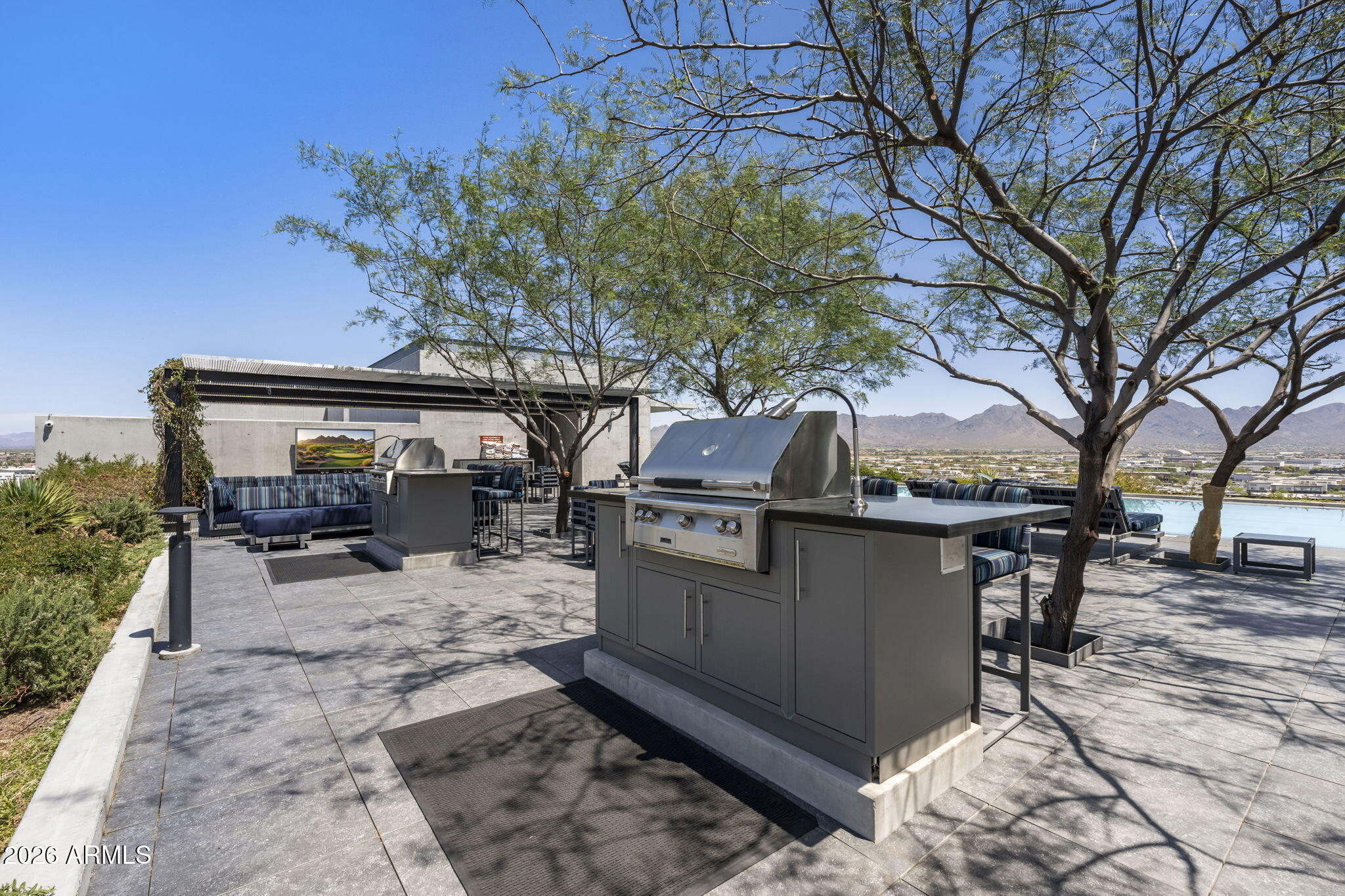 7180 E KIERLAND Boulevard 310