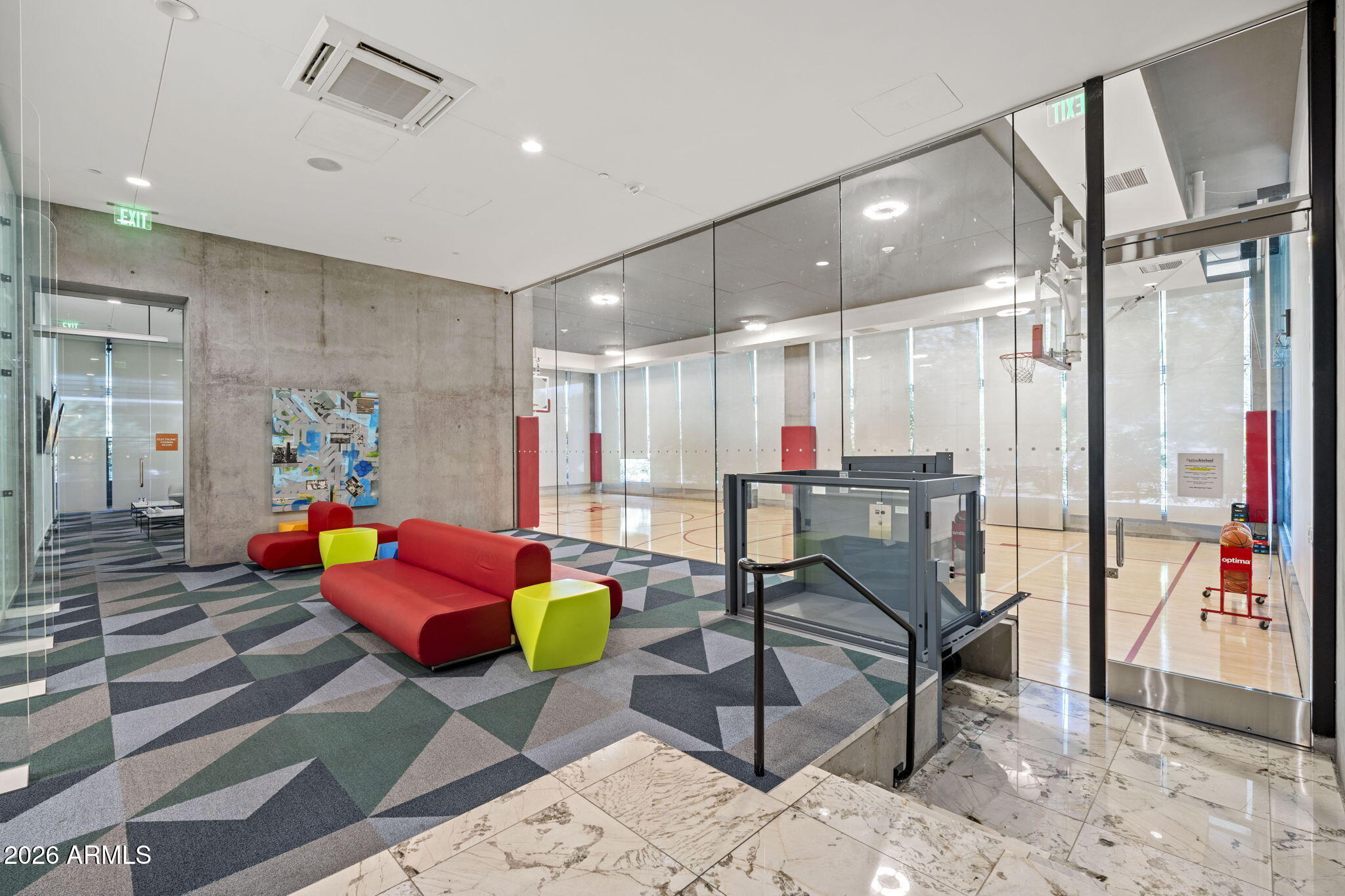 7180 E KIERLAND Boulevard 310
