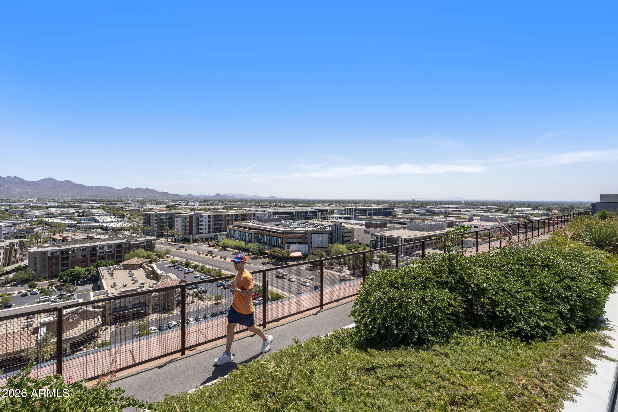 7180 E KIERLAND Boulevard 310