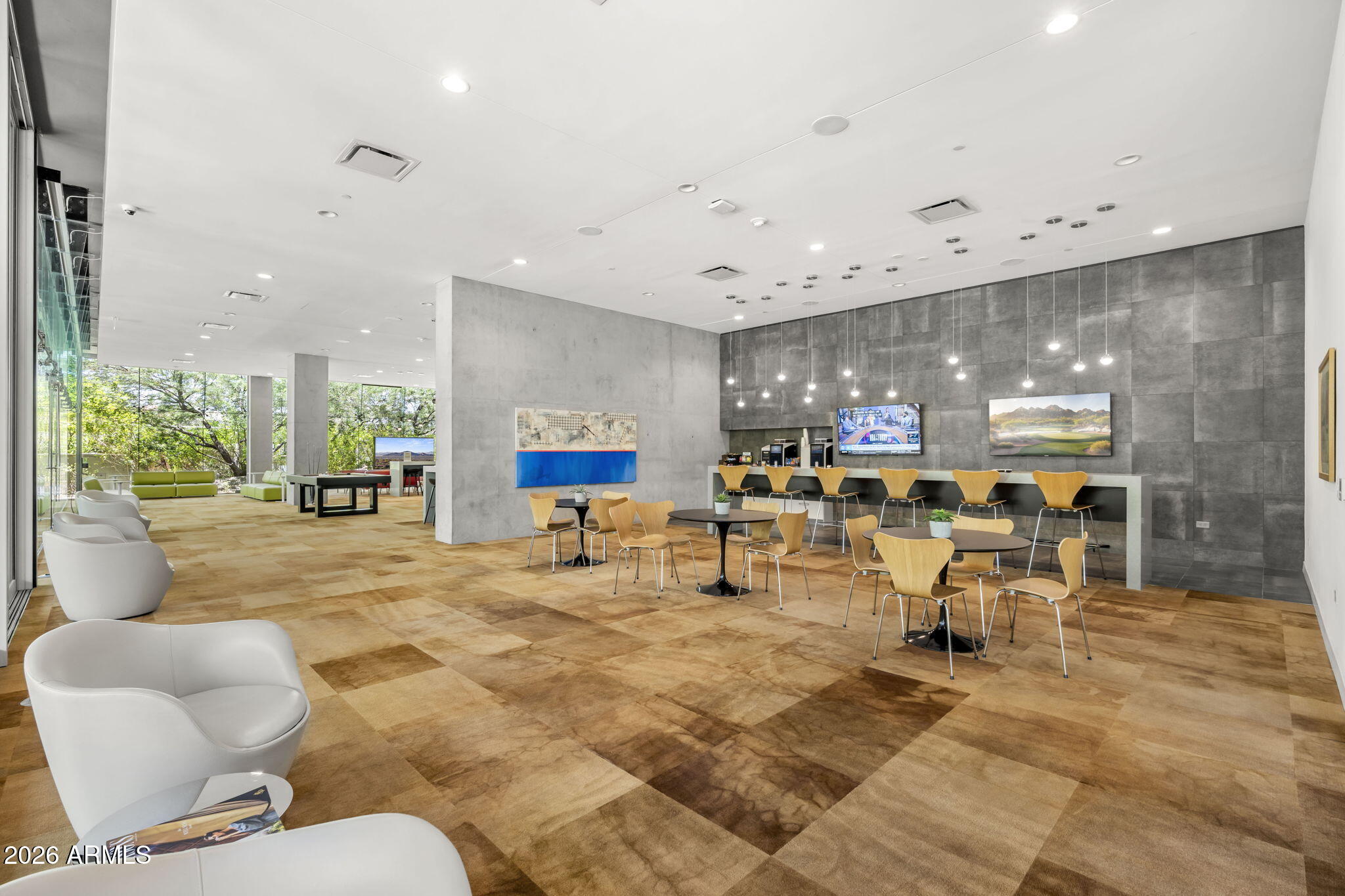7180 E KIERLAND Boulevard 310