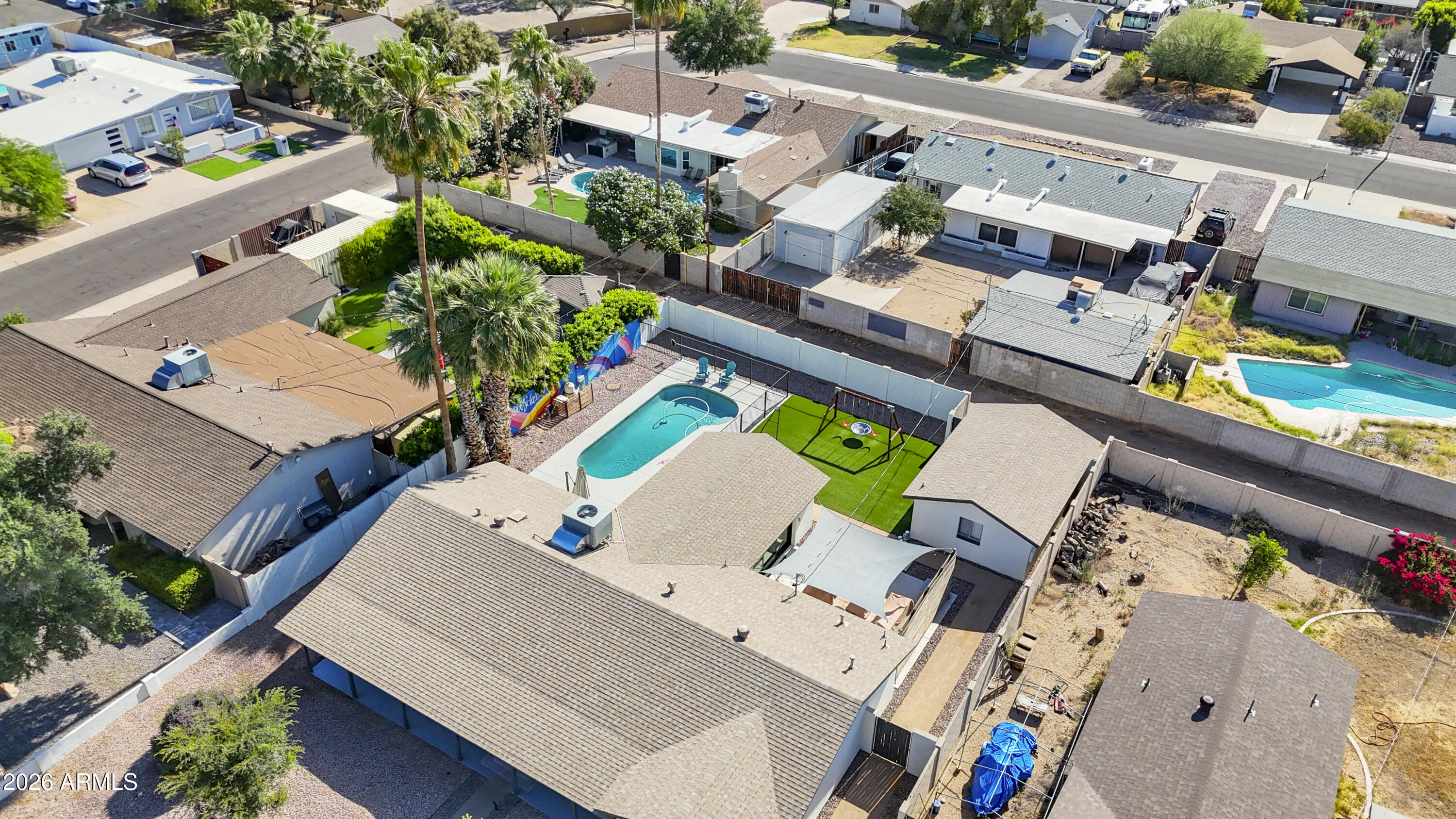 2713 N 73RD Place