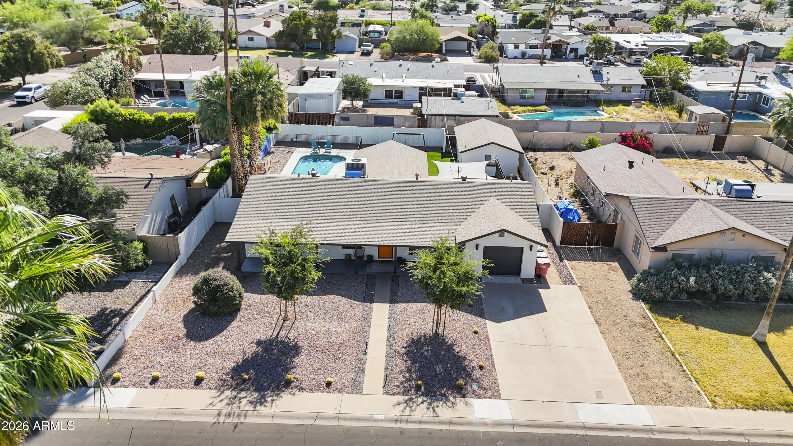 2713 N 73RD Place