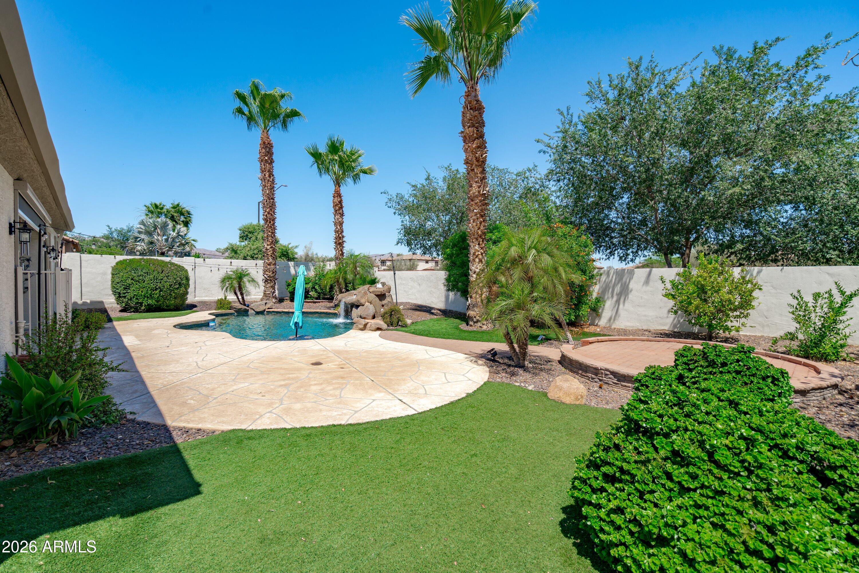 18426 W CHERYL Drive
