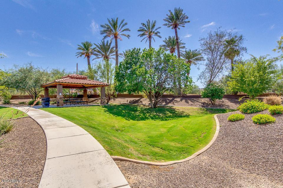 7919 S 8th Way