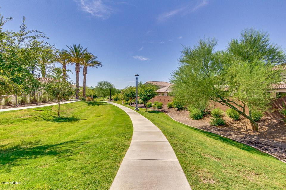 7919 S 8th Way