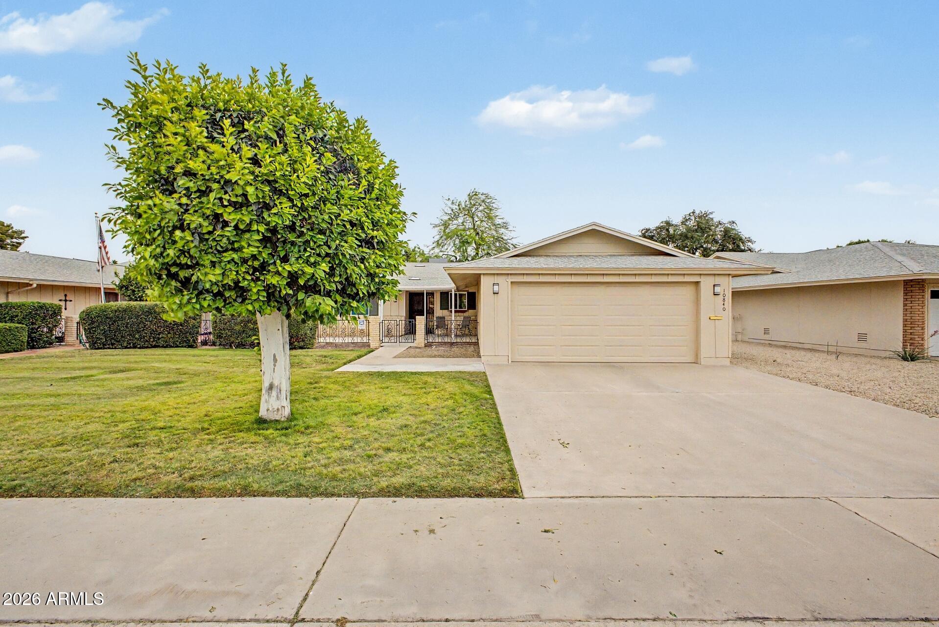 10840 W CARON Drive