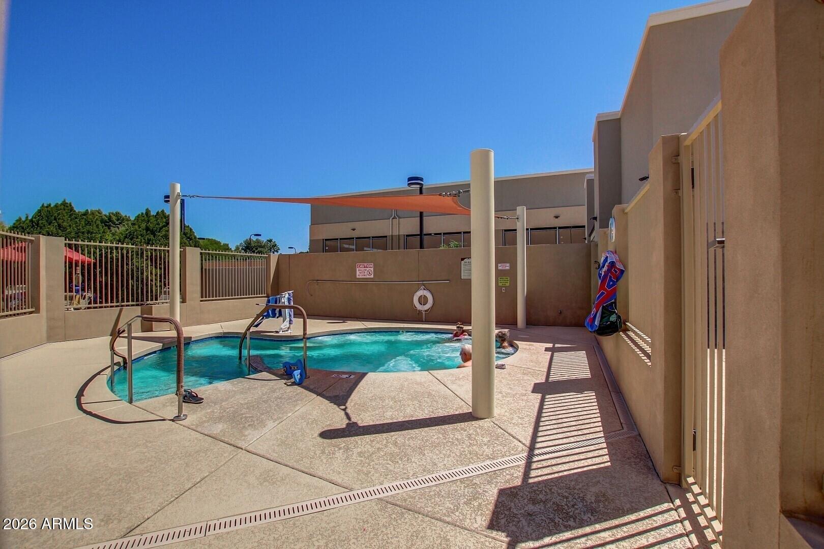 10840 W CARON Drive