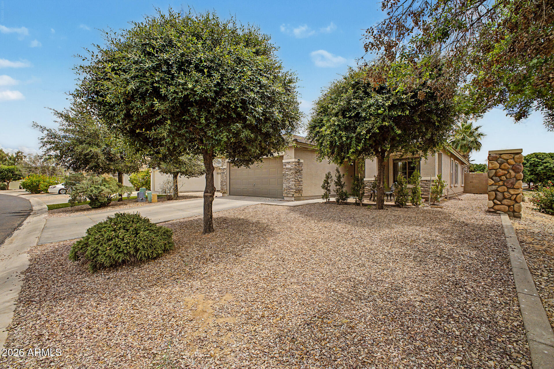 2525 W Gold Mine Way