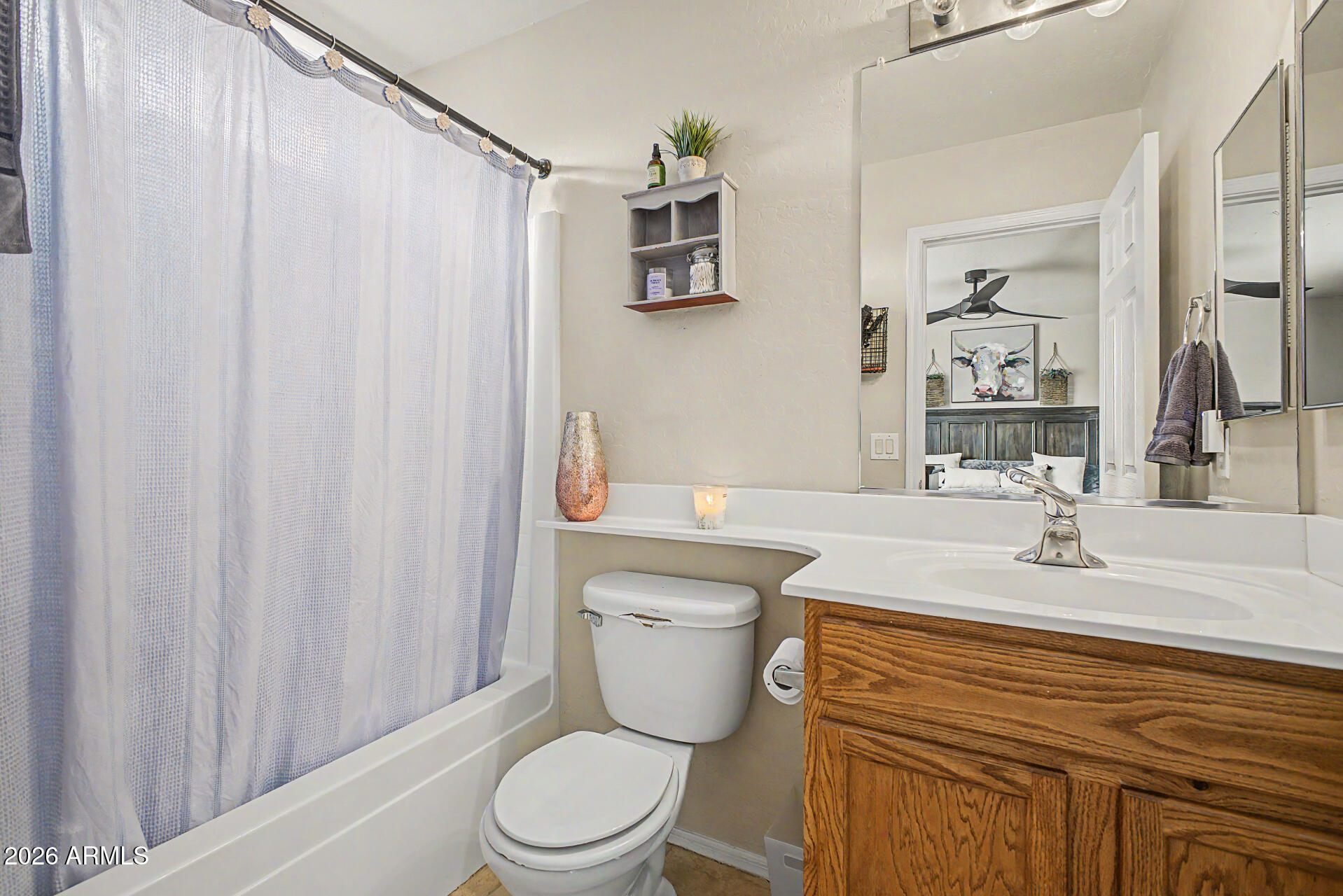 2525 W Gold Mine Way