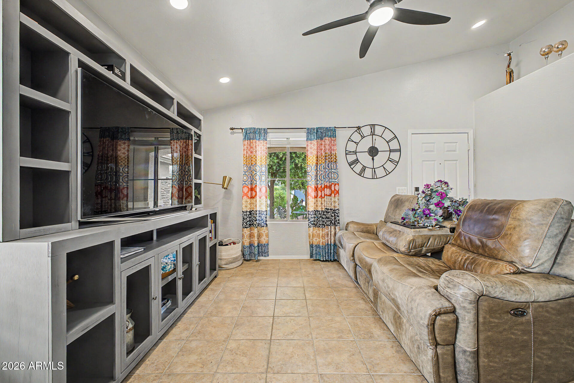 2525 W Gold Mine Way