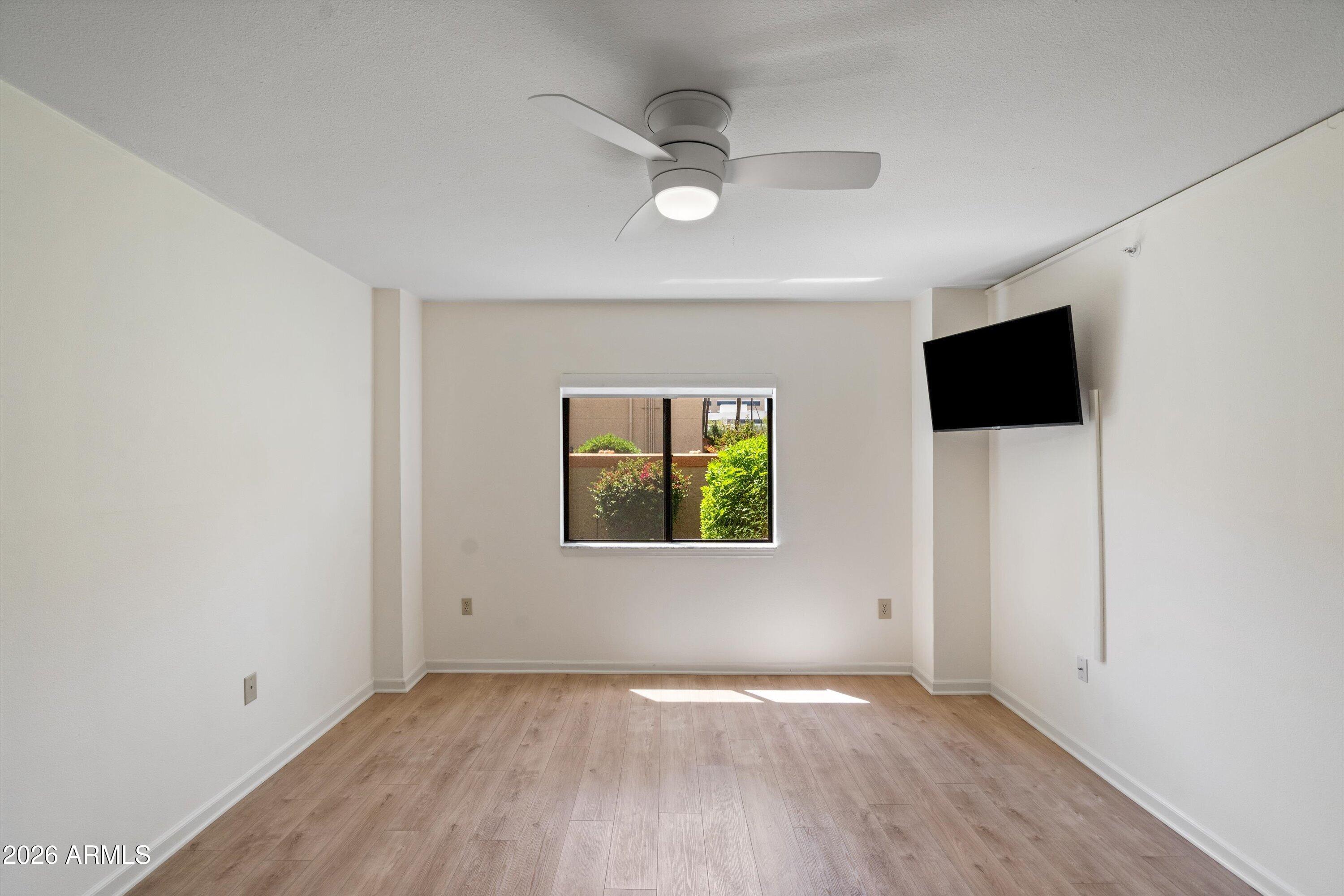 10330 W THUNDERBIRD Boulevard C109