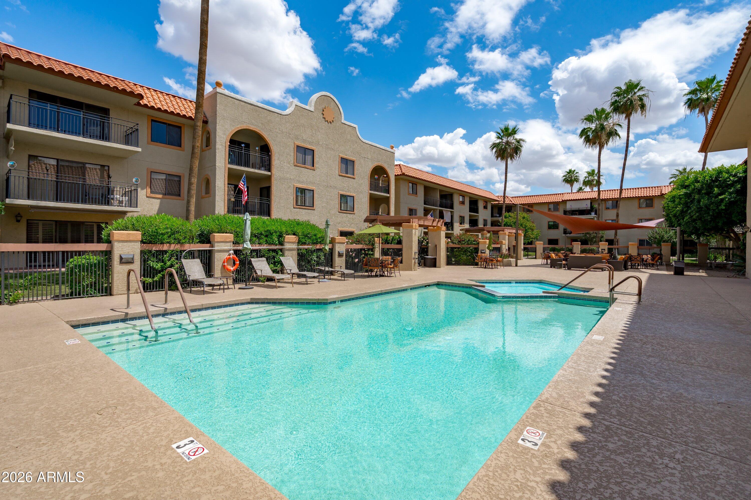 10330 W THUNDERBIRD Boulevard C109