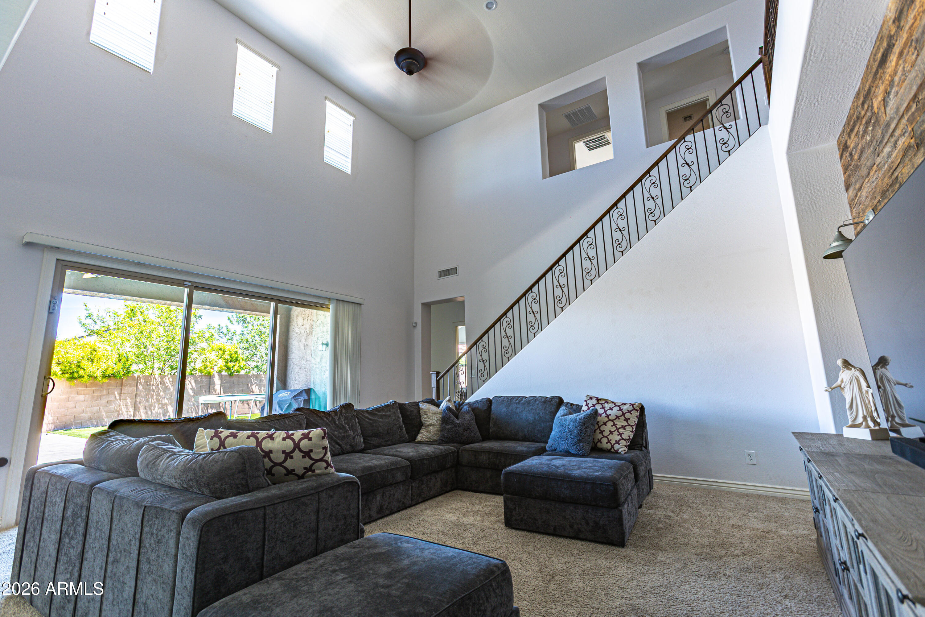 2818 E ODESSA Street
