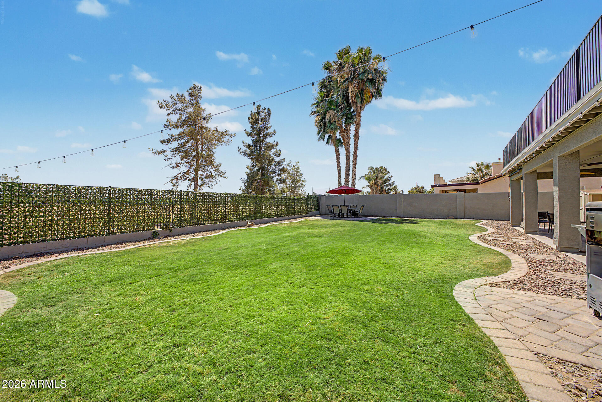 2535 E SARATOGA Street