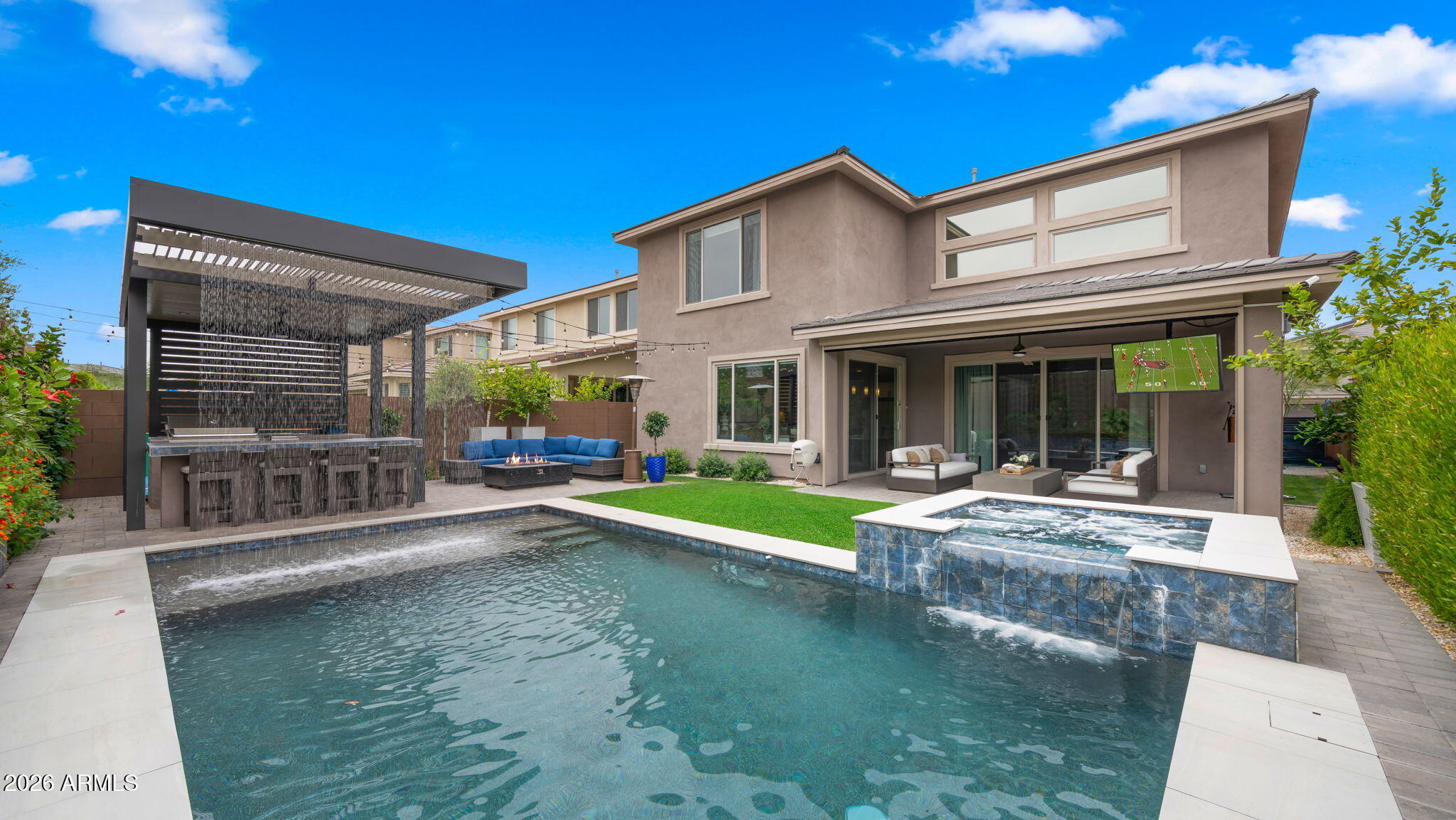 5946 E ABRAHAM Lane