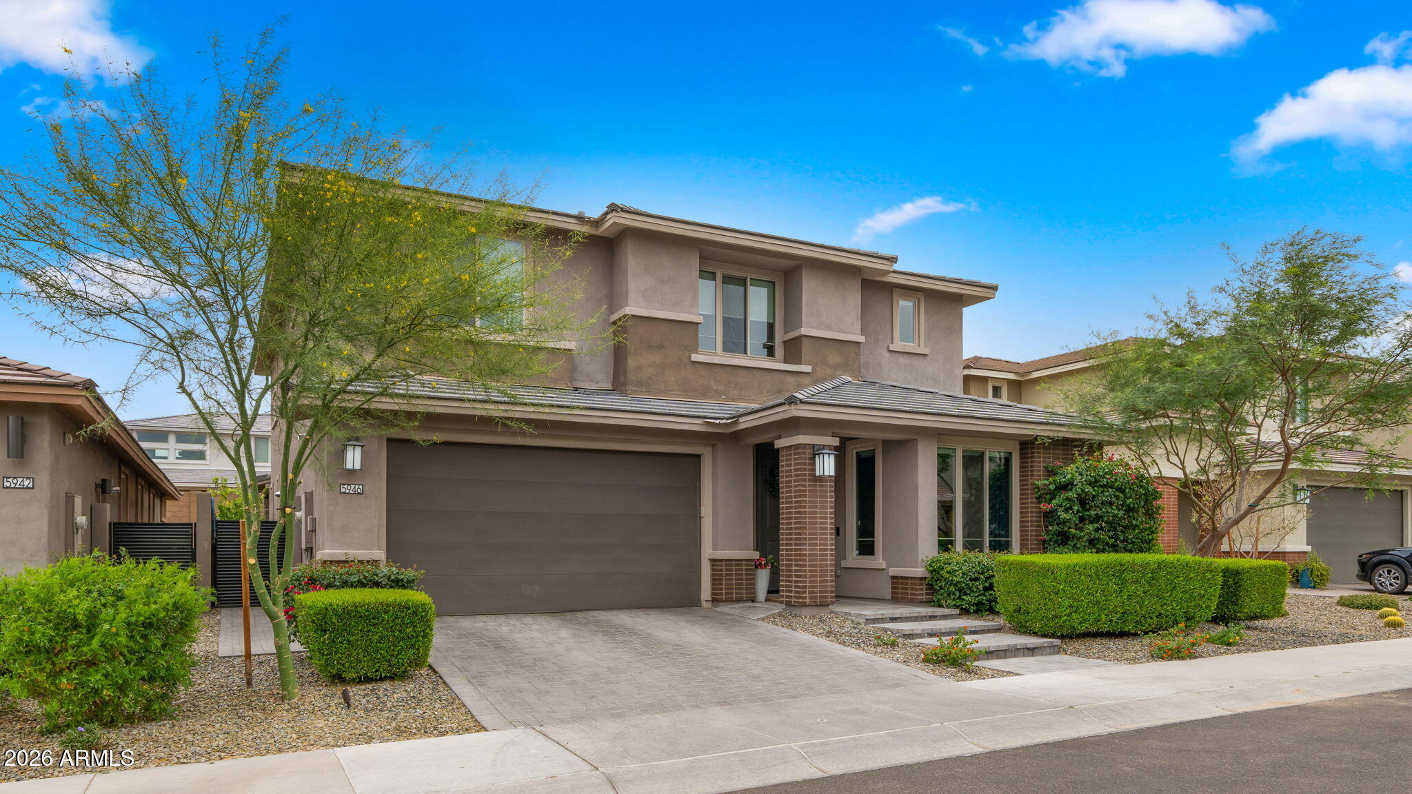 5946 E ABRAHAM Lane