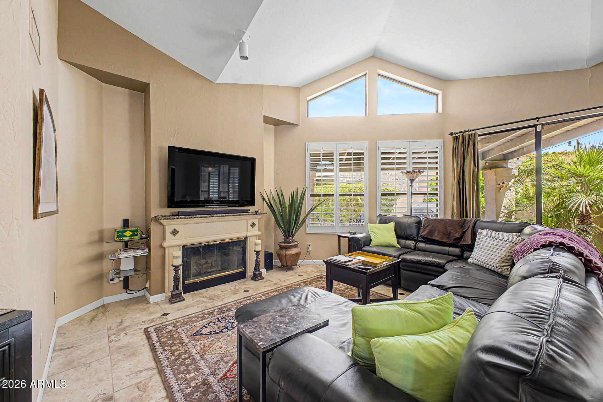 4106 E SUNNYSIDE Drive