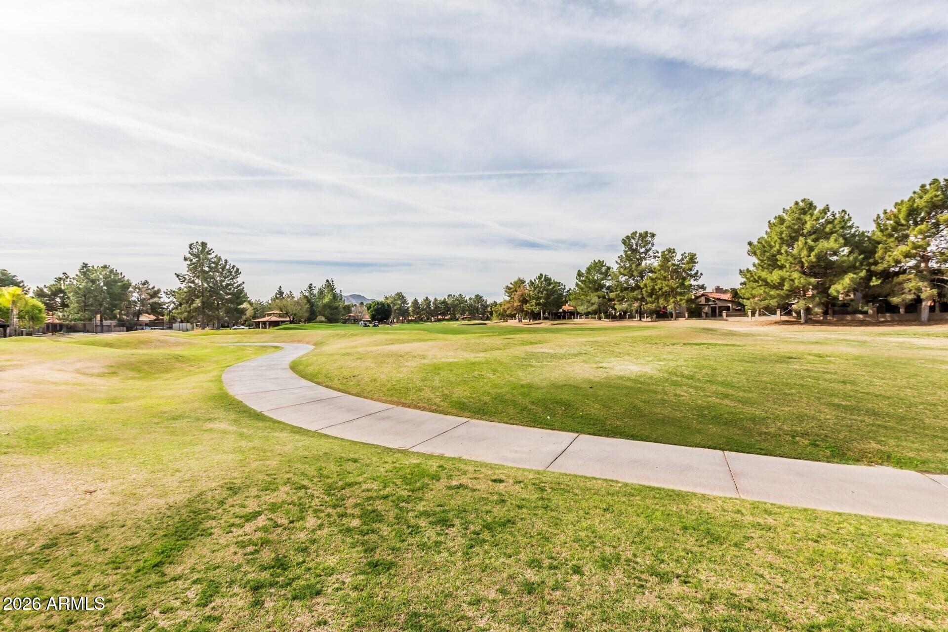 4106 E SUNNYSIDE Drive