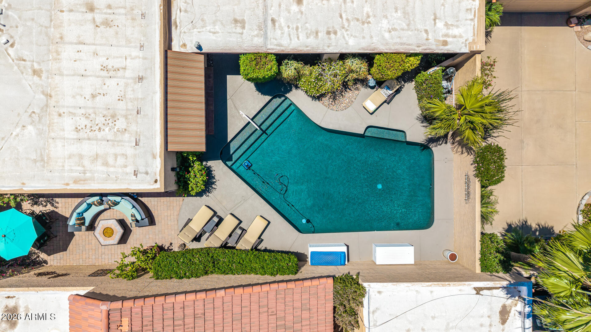 7241 E MAVERICK Road
