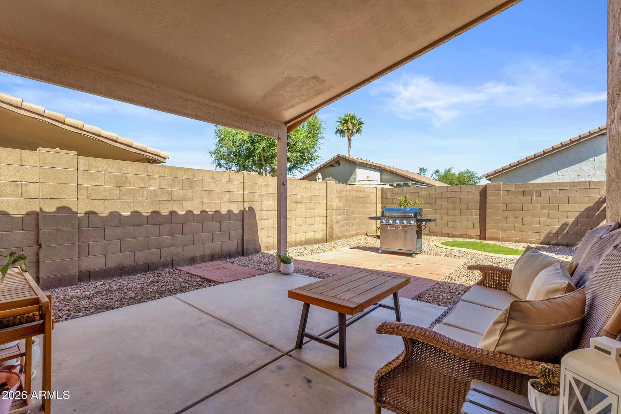 1216 W PINON Avenue