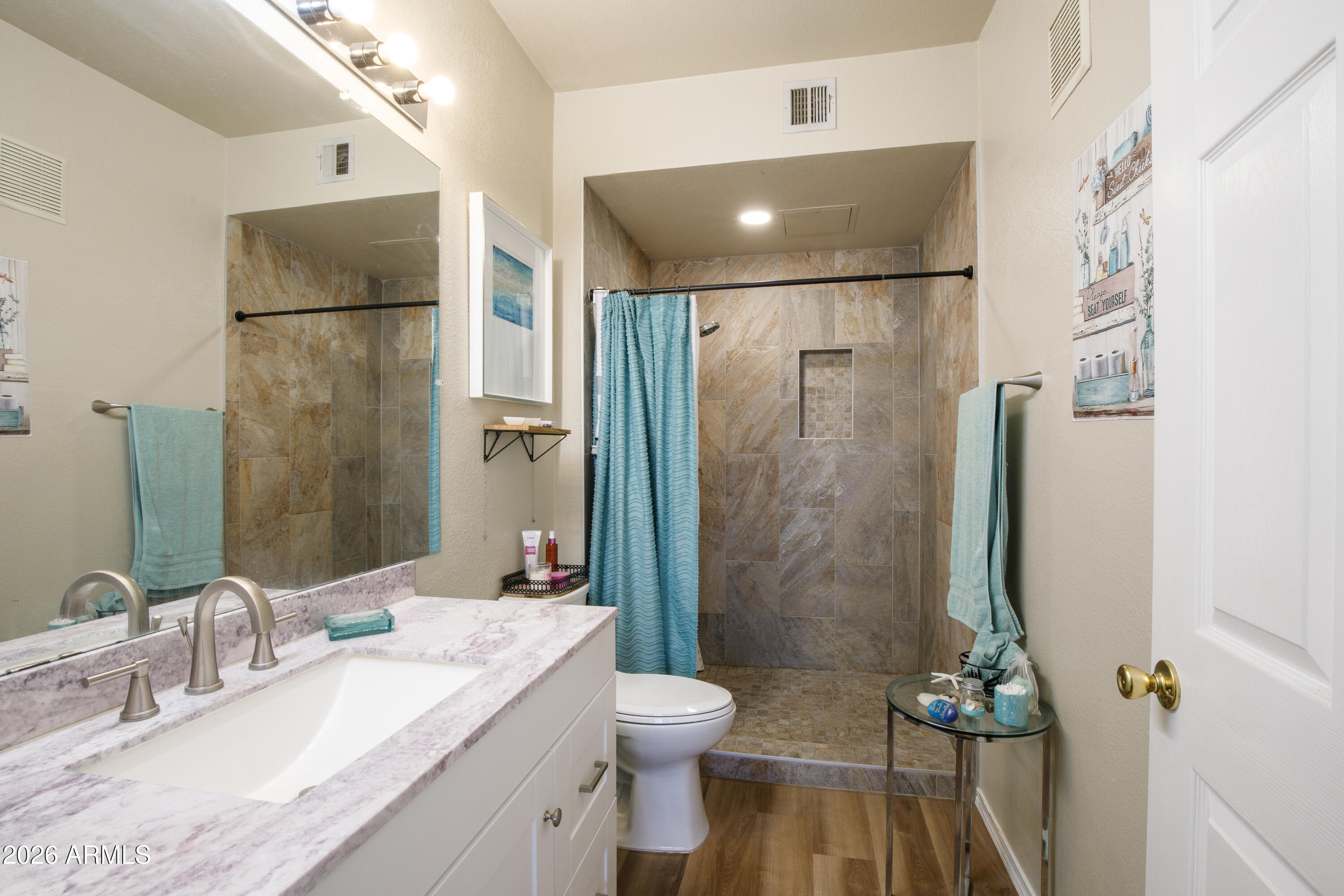 5401 E VAN BUREN Street 1089